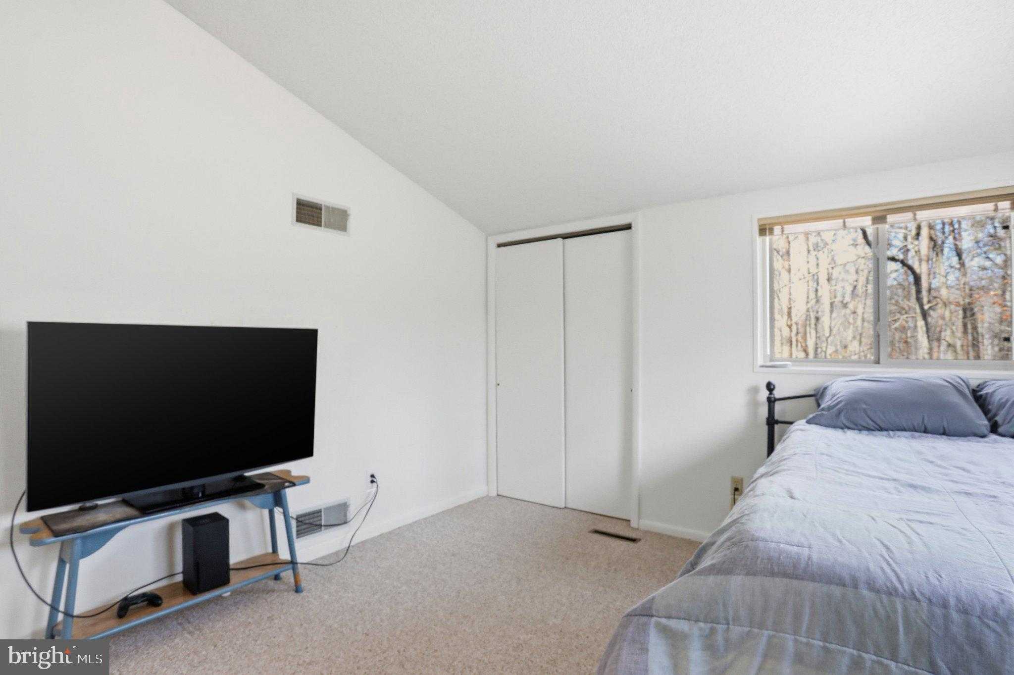 904 Walden Rd photo 21