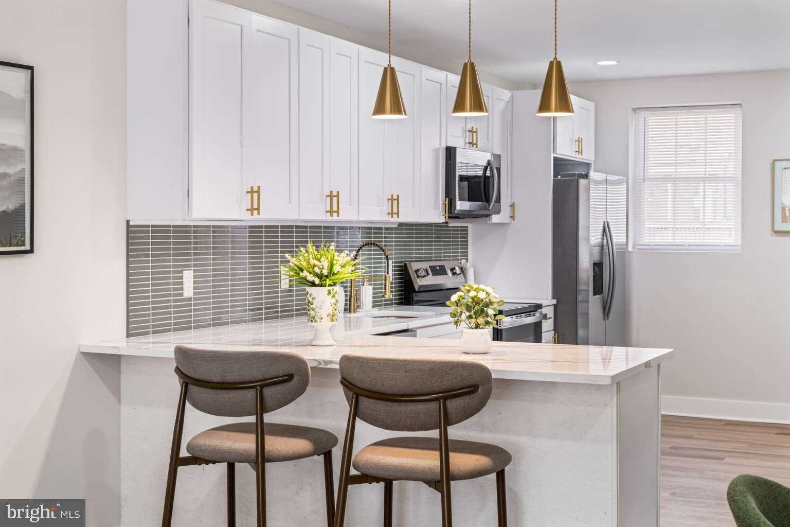 7176 N 19th St photo 15