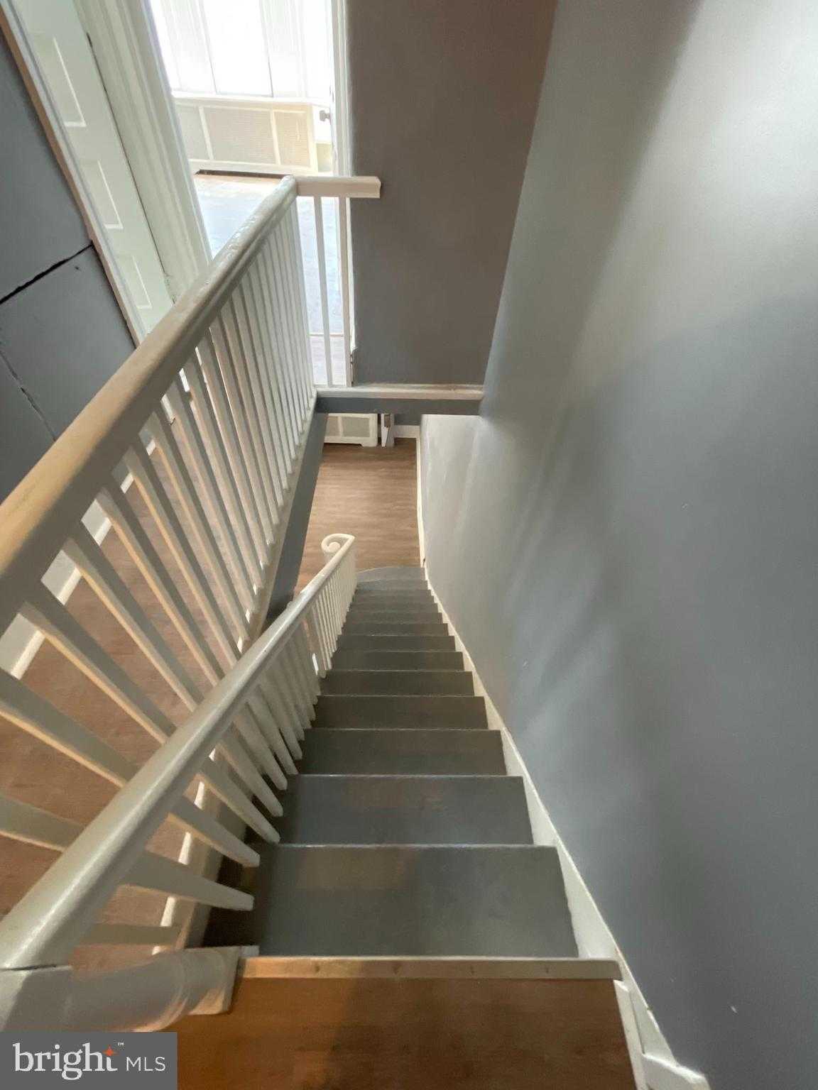 5937 Pine St photo 10