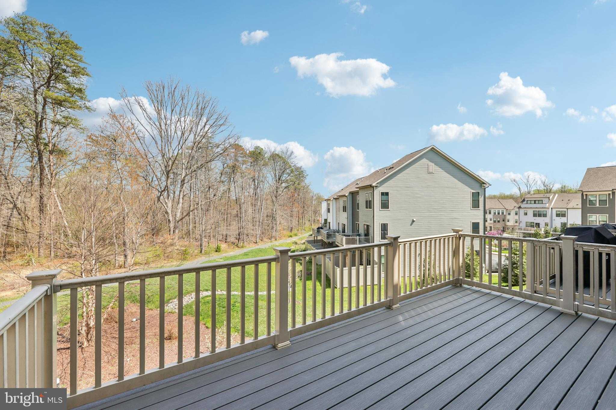 219 Sweetbay Ln photo 36