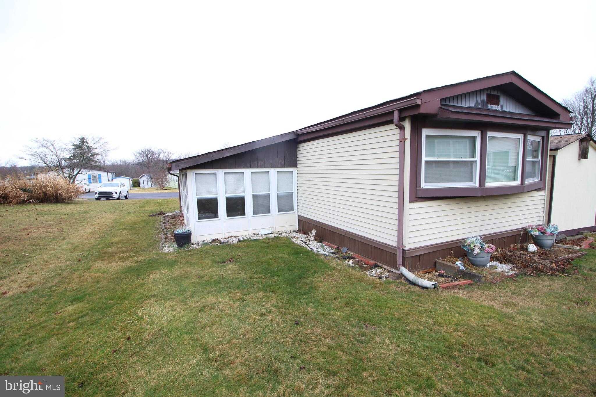 398 Clear Creek CT photo 6