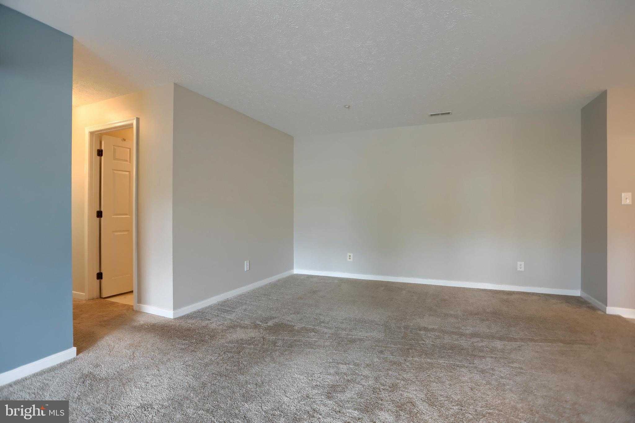 1712 Landmark Dr photo 15