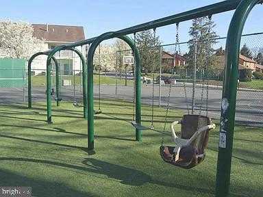 42-6 Laurel Springs Ln photo 34