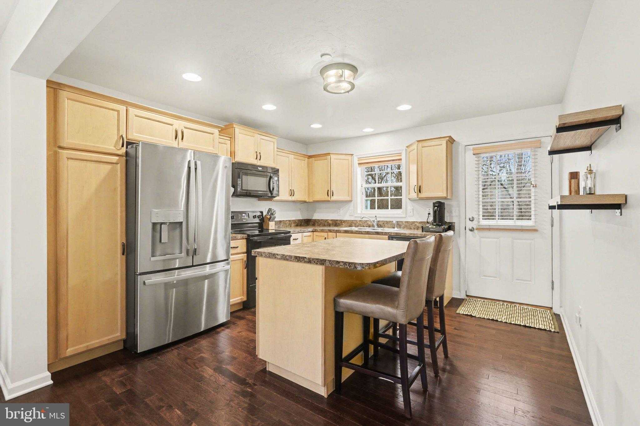 247 Aldenwood Dr photo 8