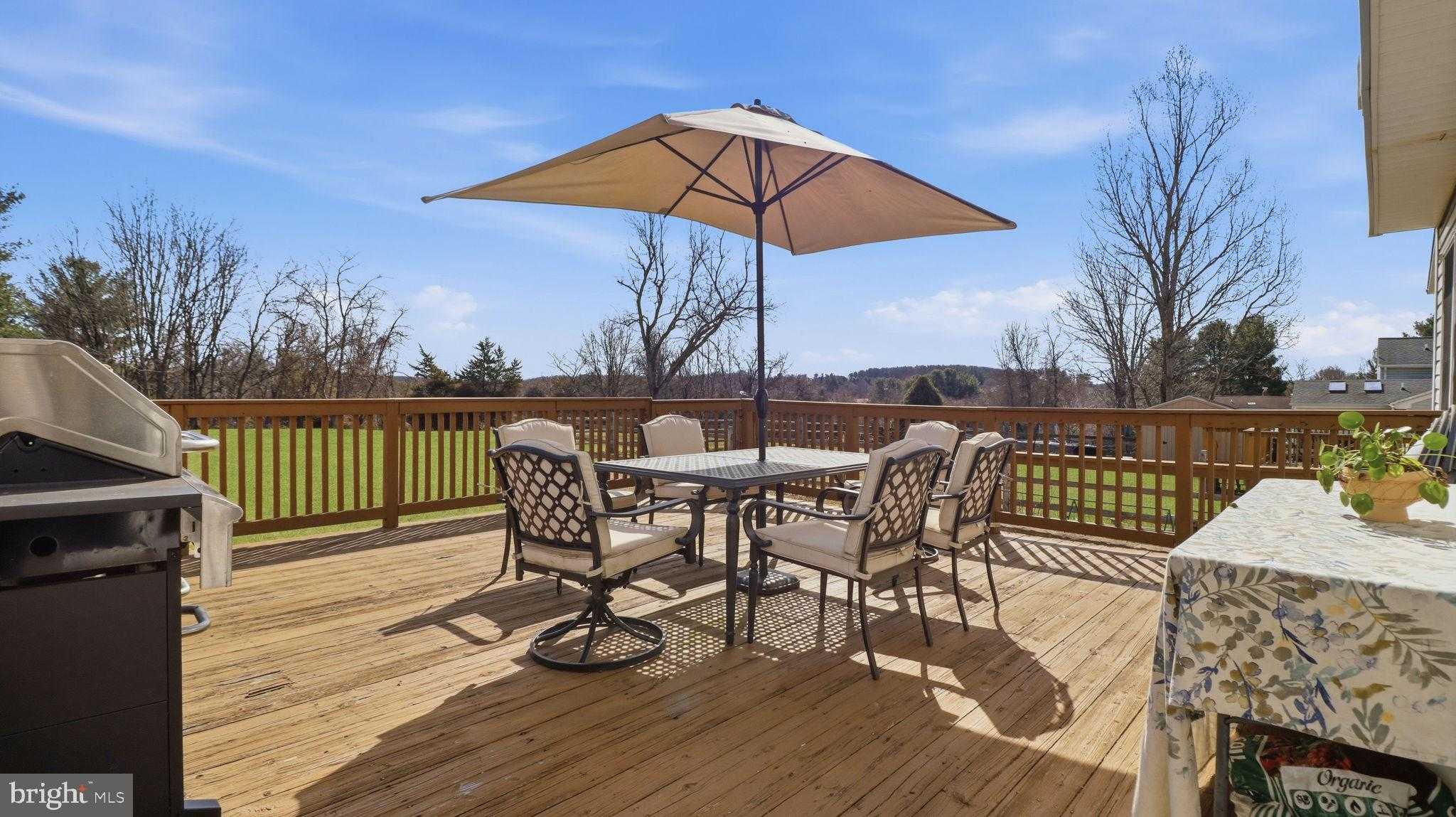 1707 Amberly CT S photo 46