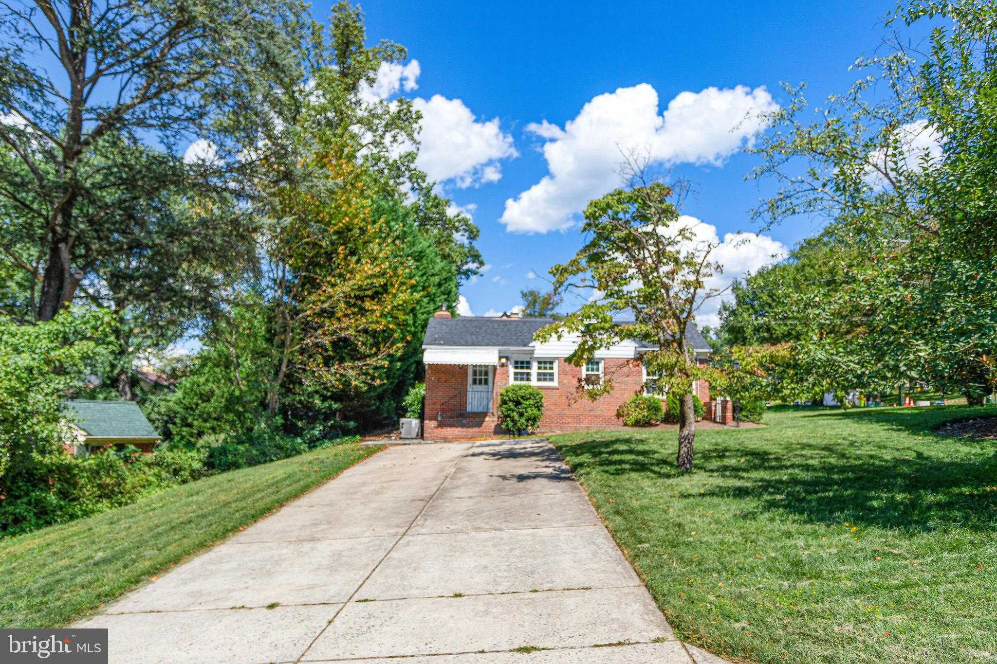 7100 Western Ave photo 34