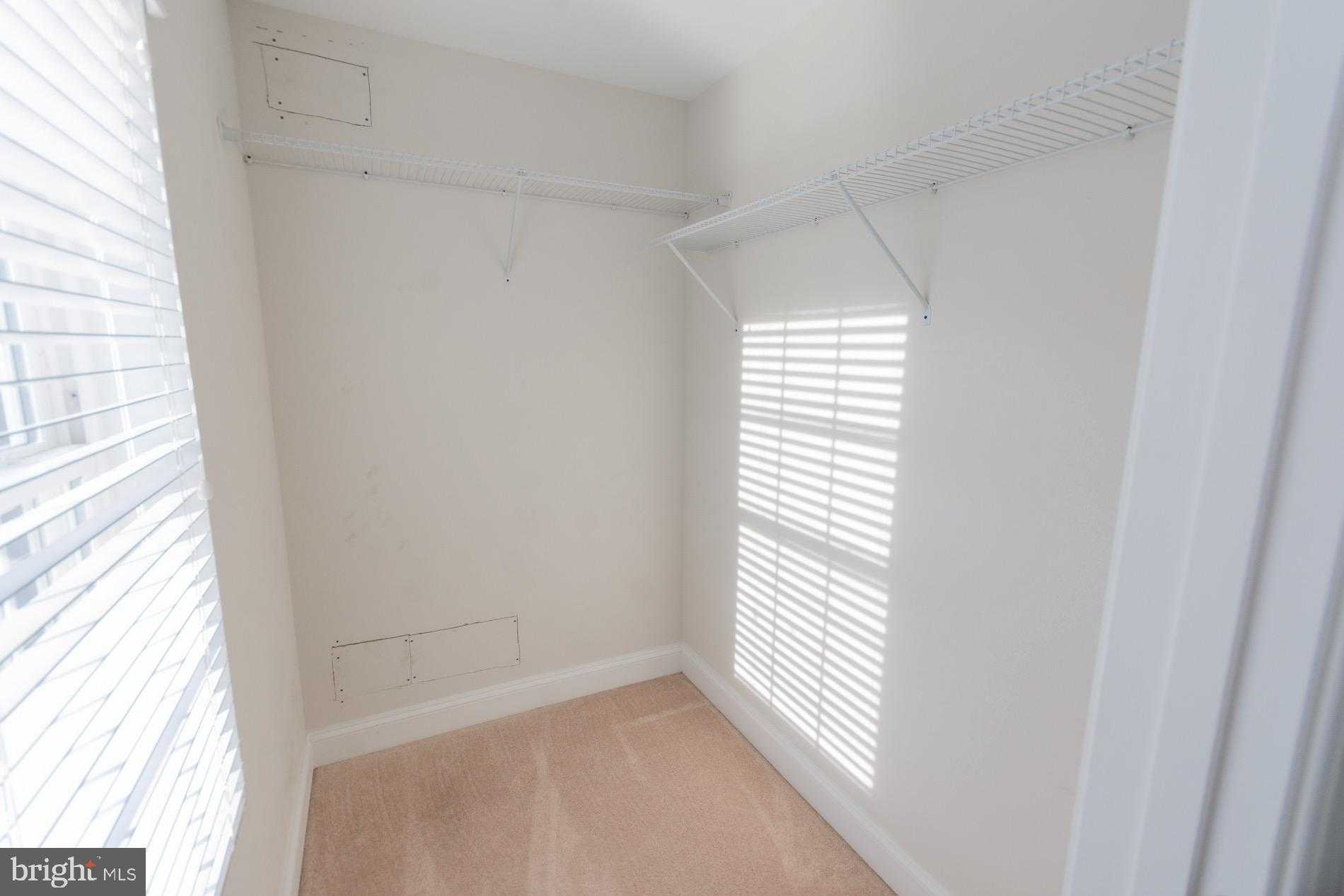 526 N 3rd St photo 44