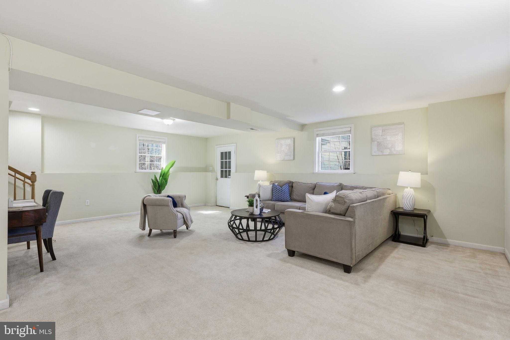 7 Viking Ln photo 25