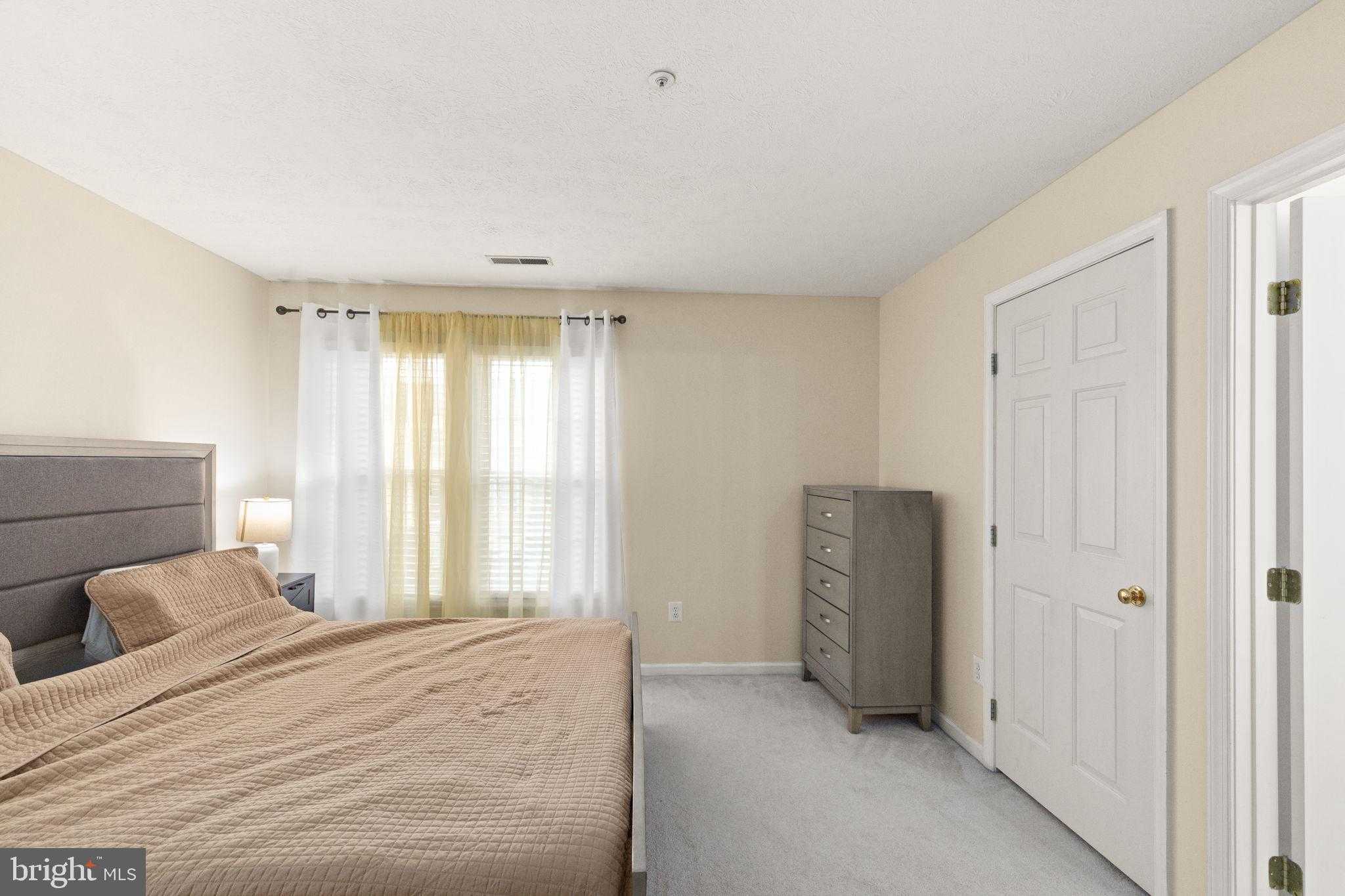 5136 Windermere Cir photo 16