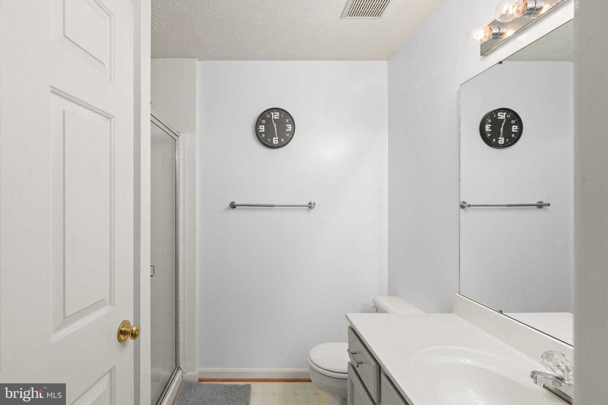 5136 Windermere Cir photo 18