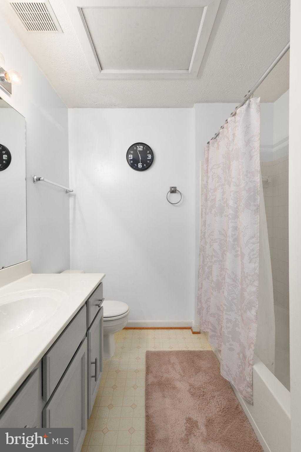 5136 Windermere Cir photo 23