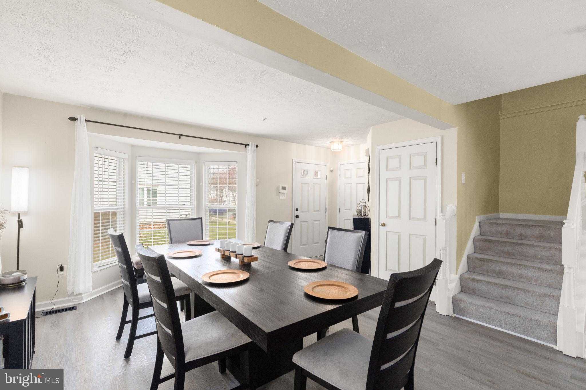 5136 Windermere Cir photo 3