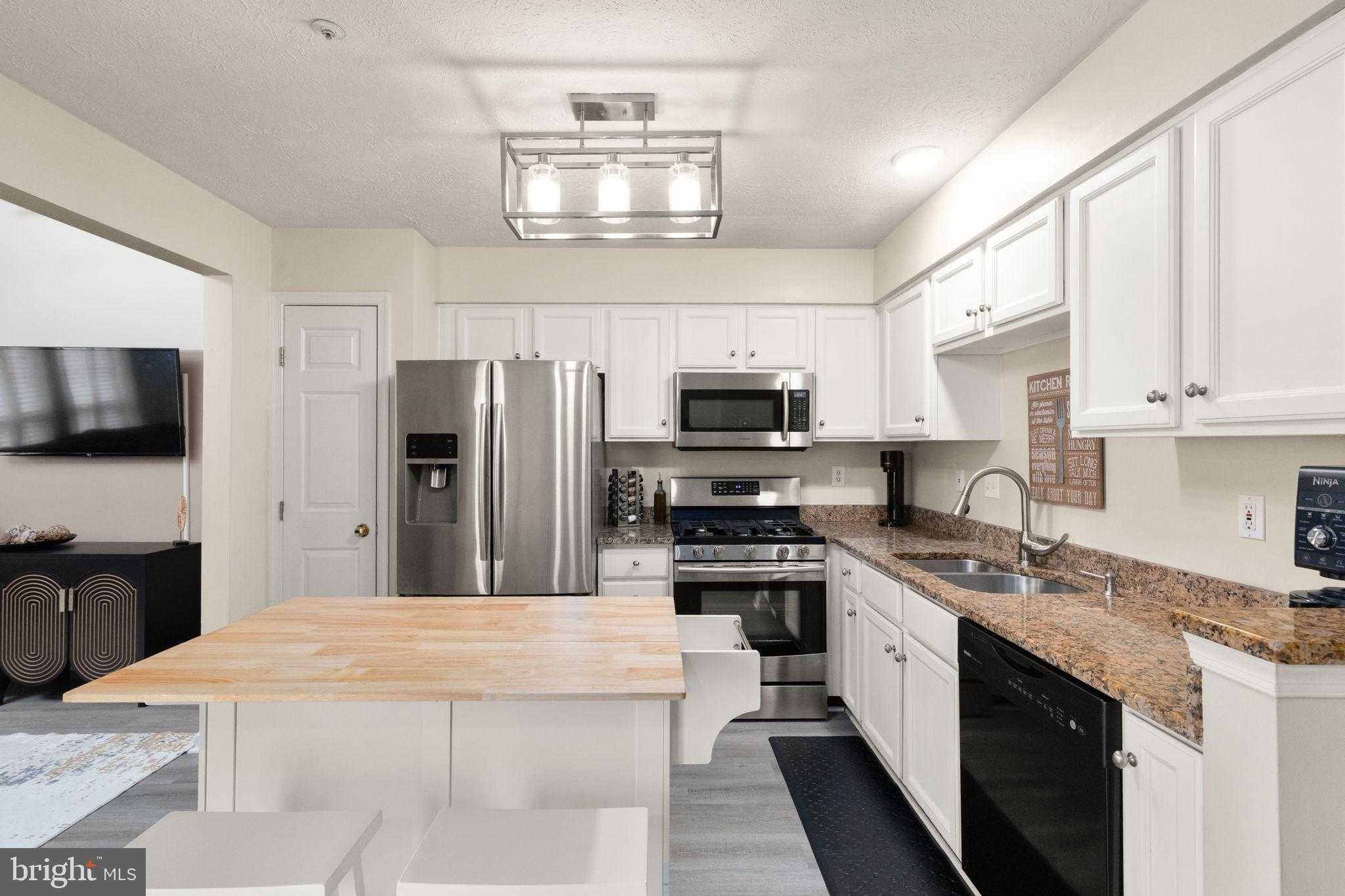 5136 Windermere Cir photo 6