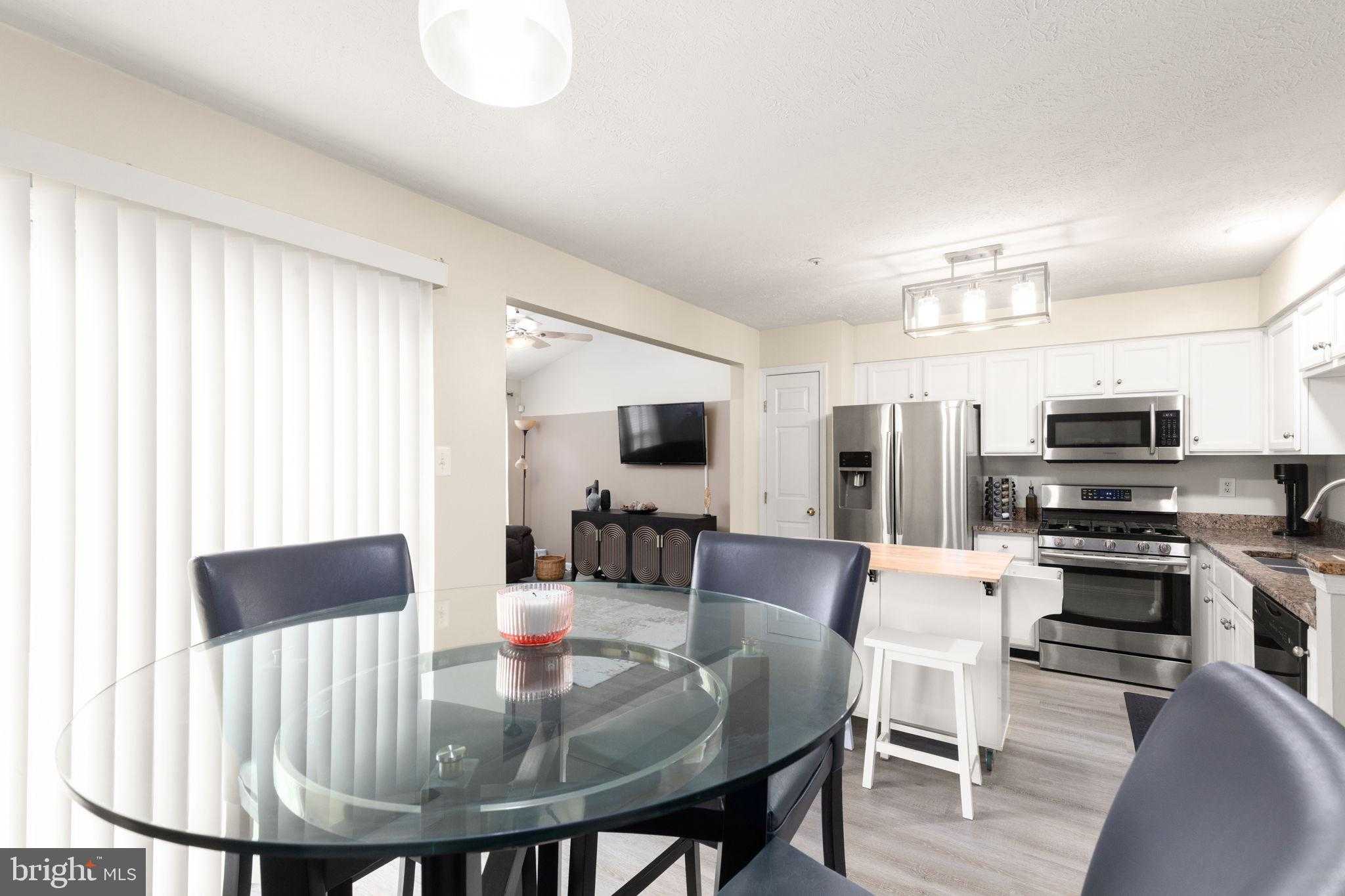 5136 Windermere Cir photo 9