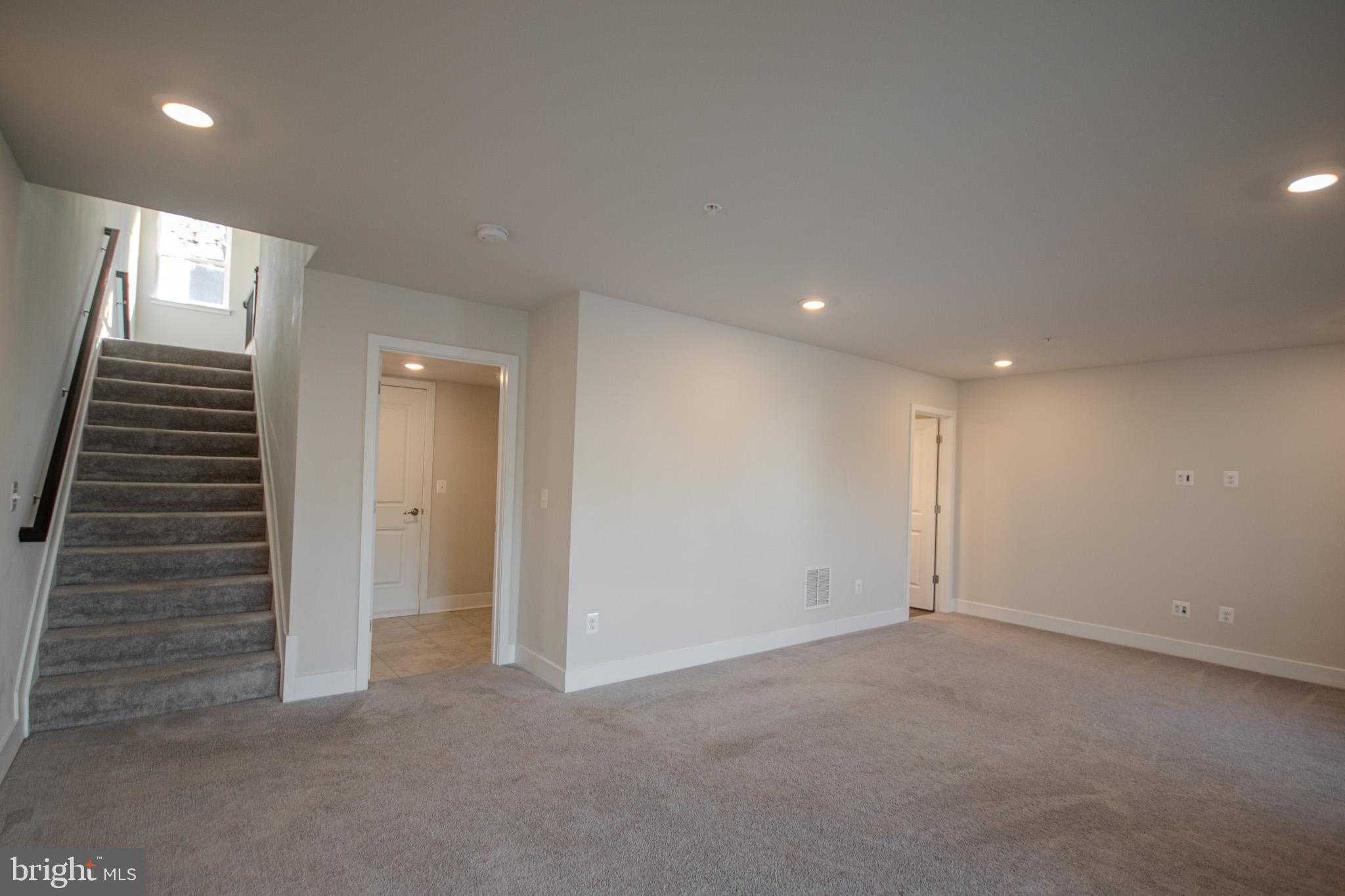 12452 Sea Oaks Ln Unit 5 photo 32