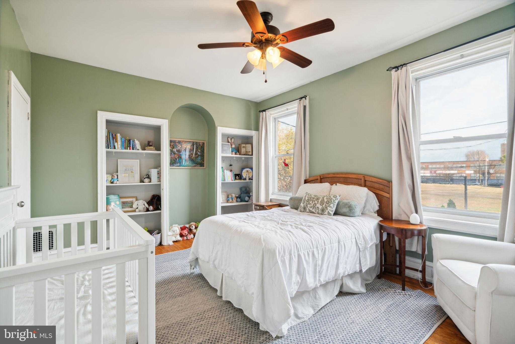 1306 E Columbia Ave photo 28