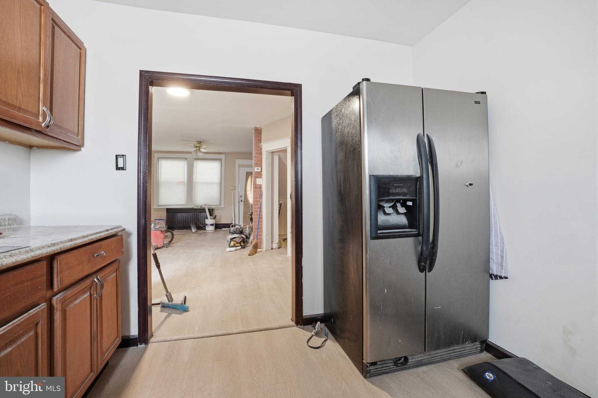 5412 Charles St photo 12