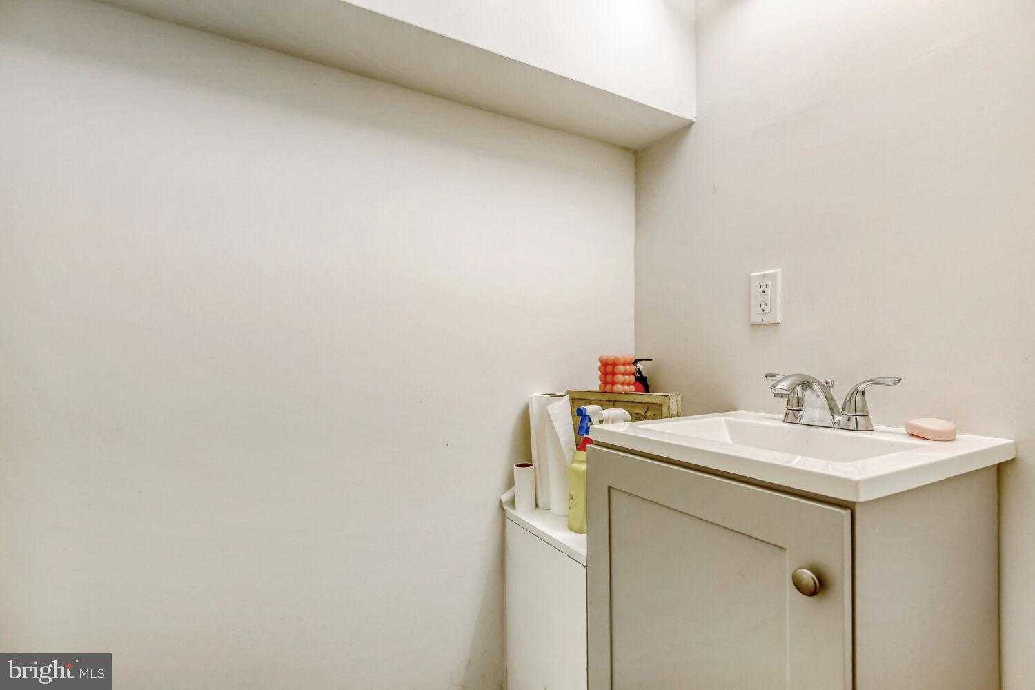 2517 Robb St photo 22