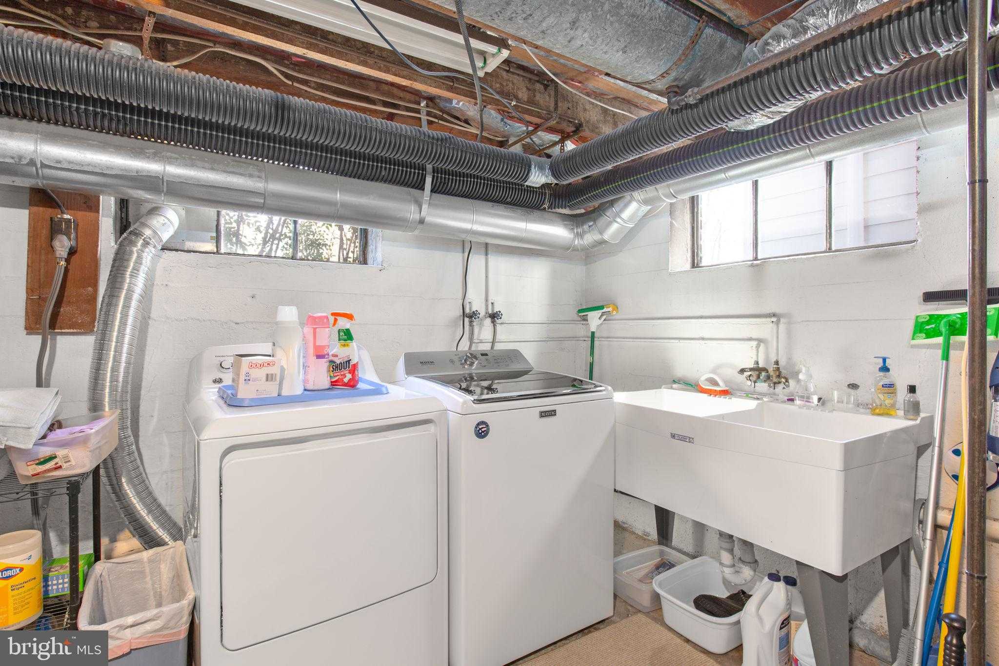 812 Marye St photo 40