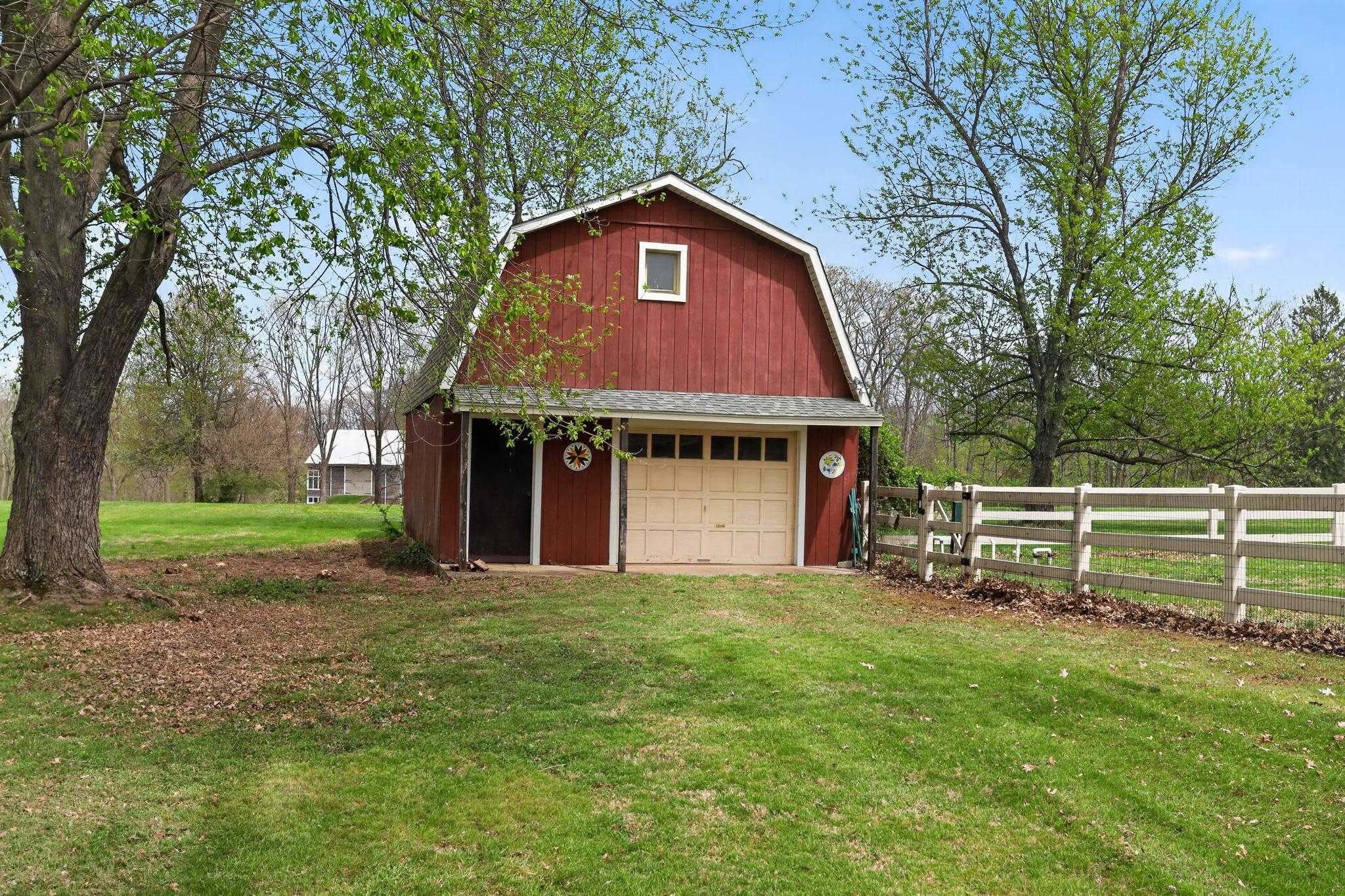 939 Alycia Ln photo 6