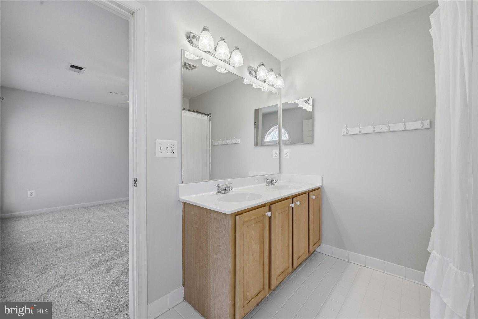 12967 Highland Oaks CT photo 21