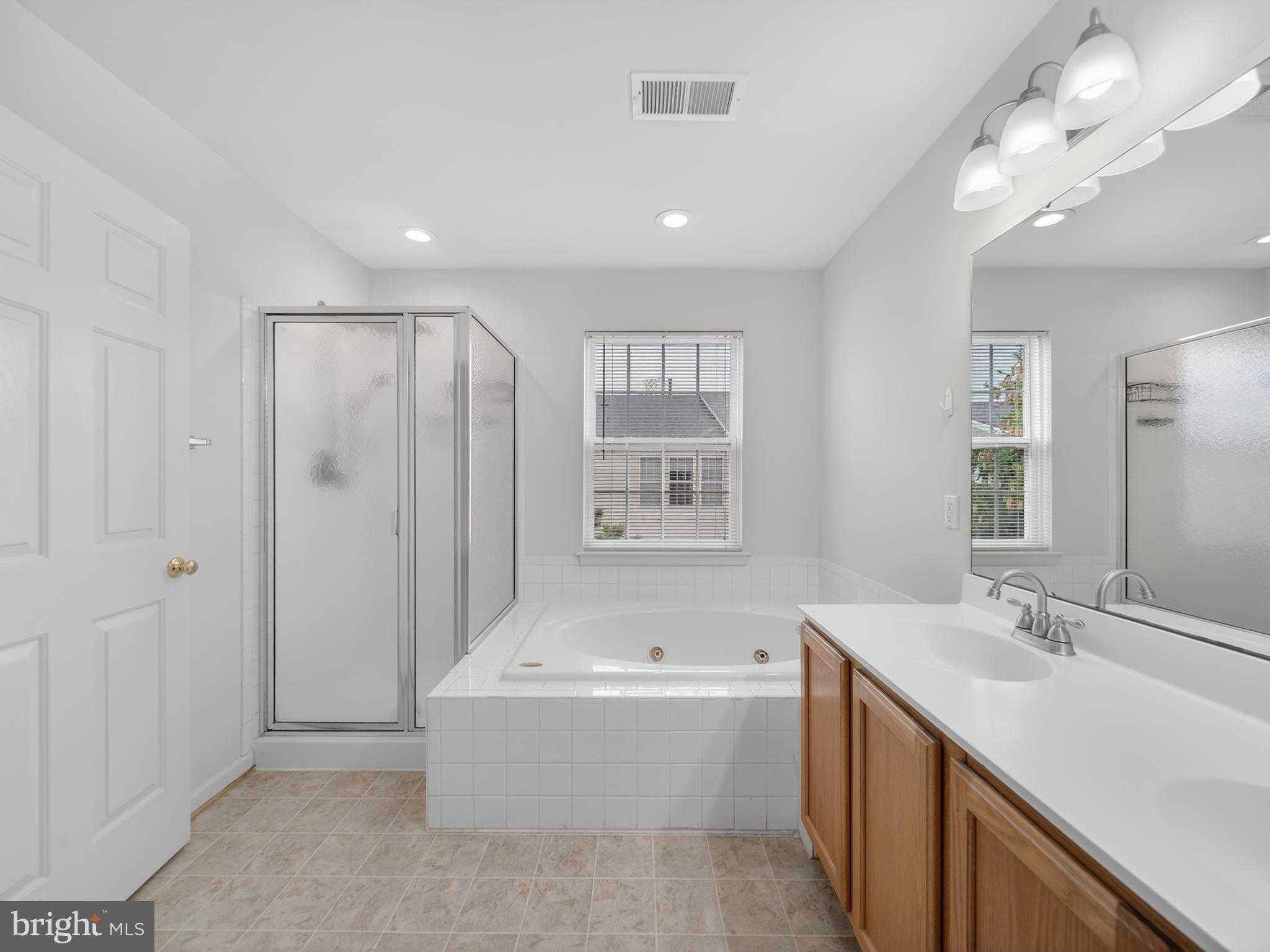 13662 Saint Johns Wood Pl photo 32