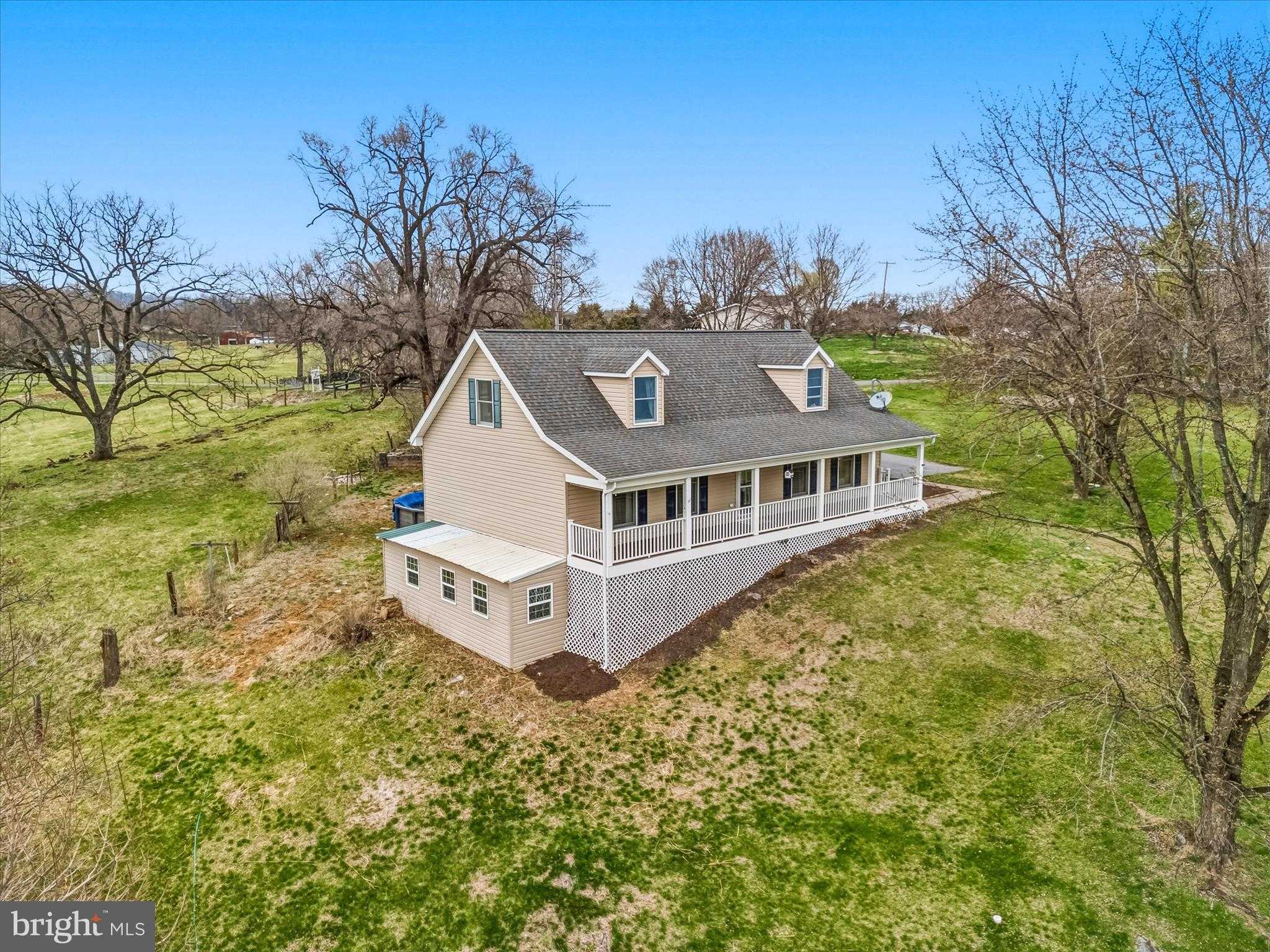 1373 Lost Rd, Martinsburg