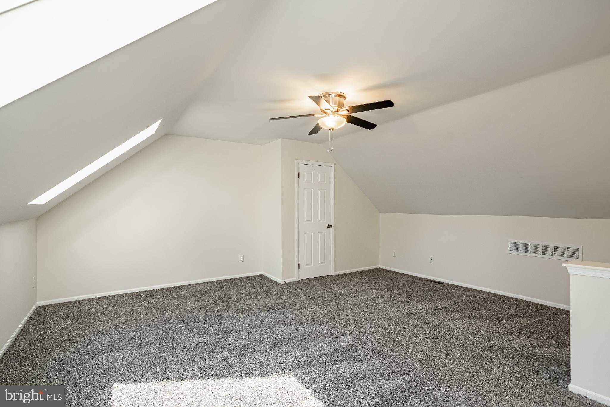 39 E Jonathan CT photo 20