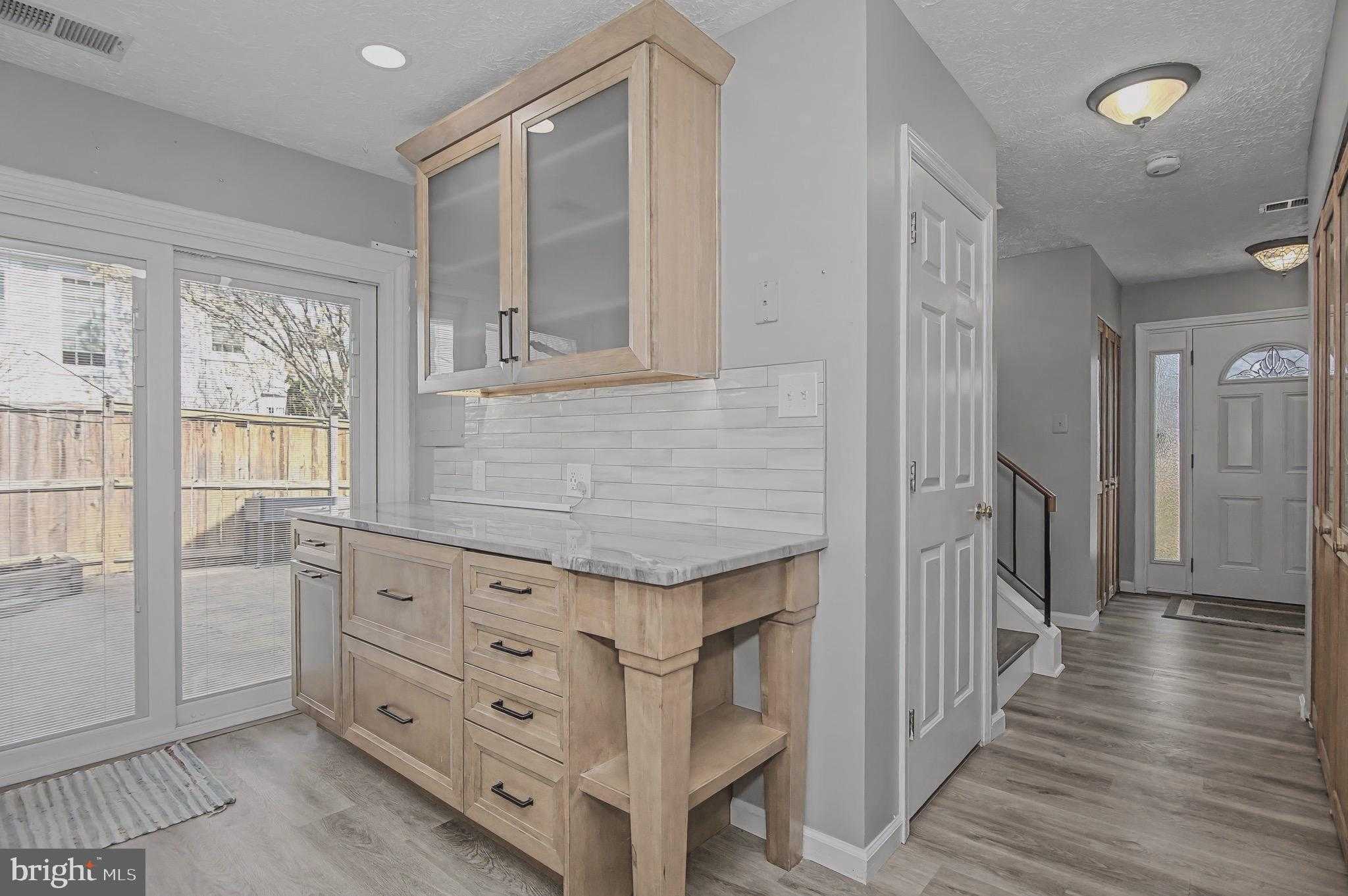 6105 A Hoskins Hollow Cir photo 18