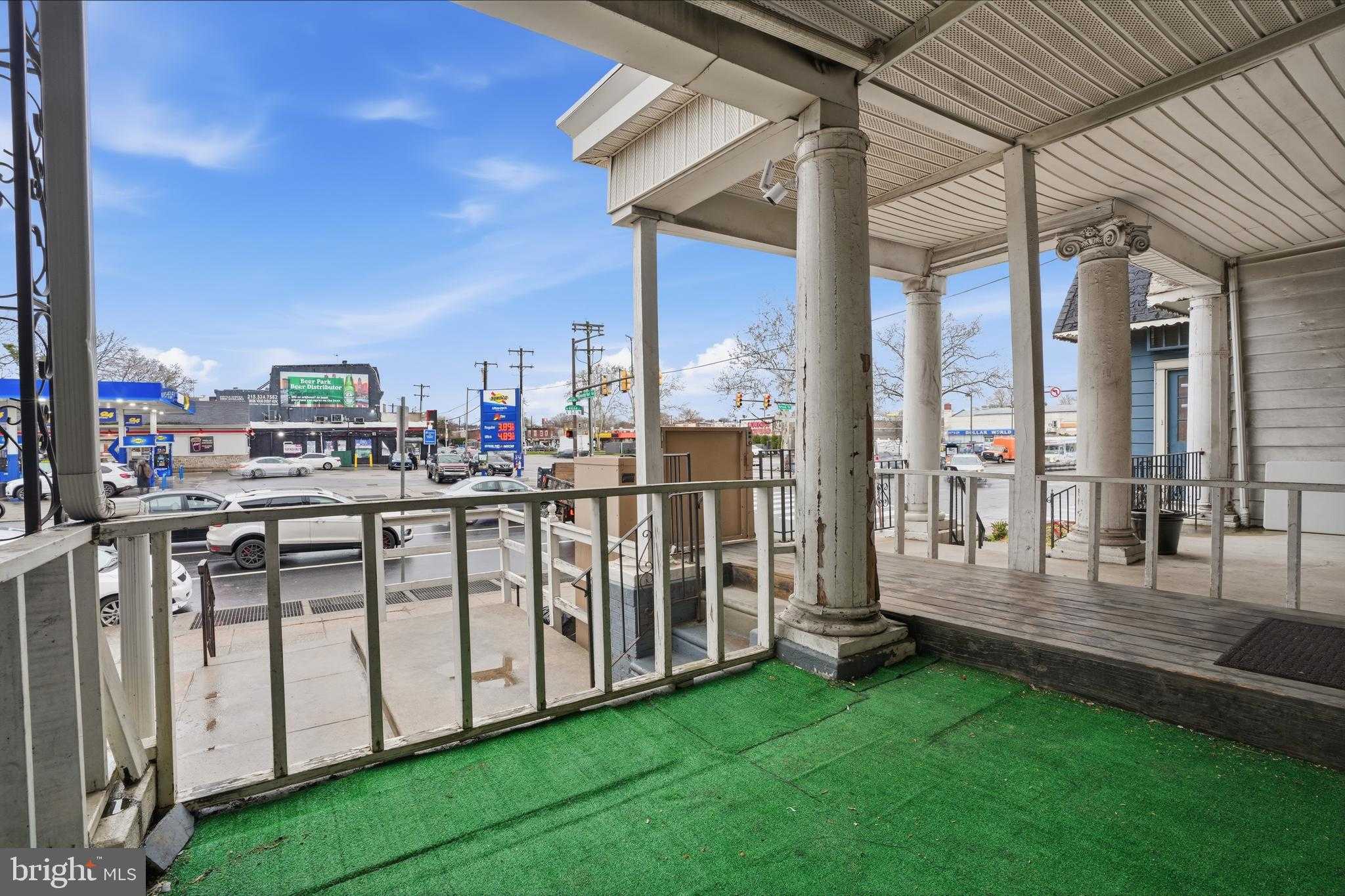 4149 N Broad St photo 30