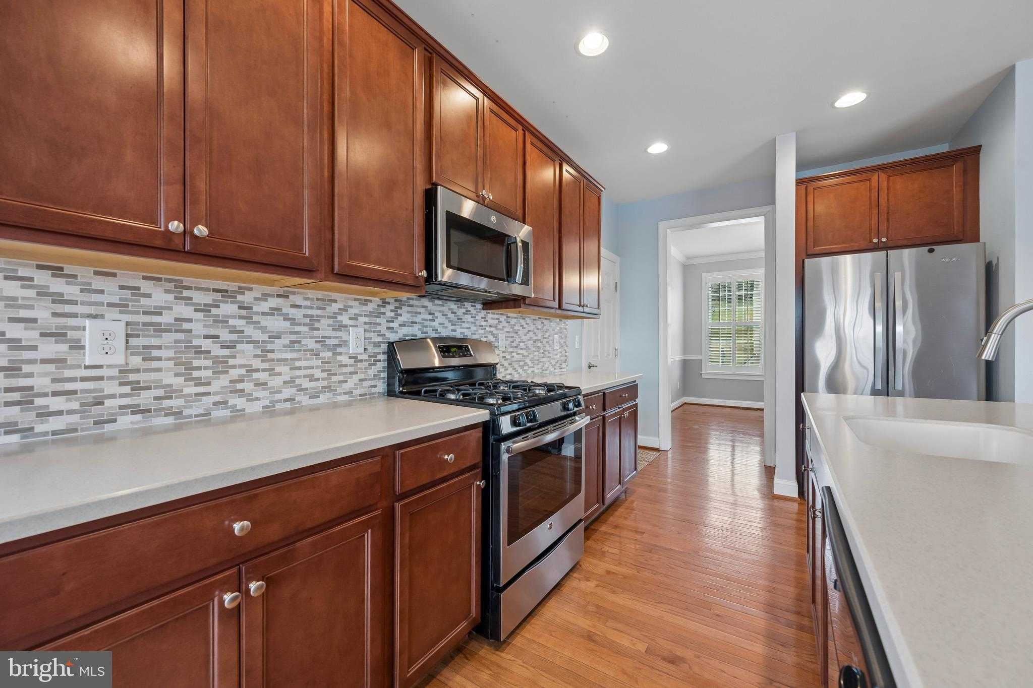 249 Coleridge Ln photo 18