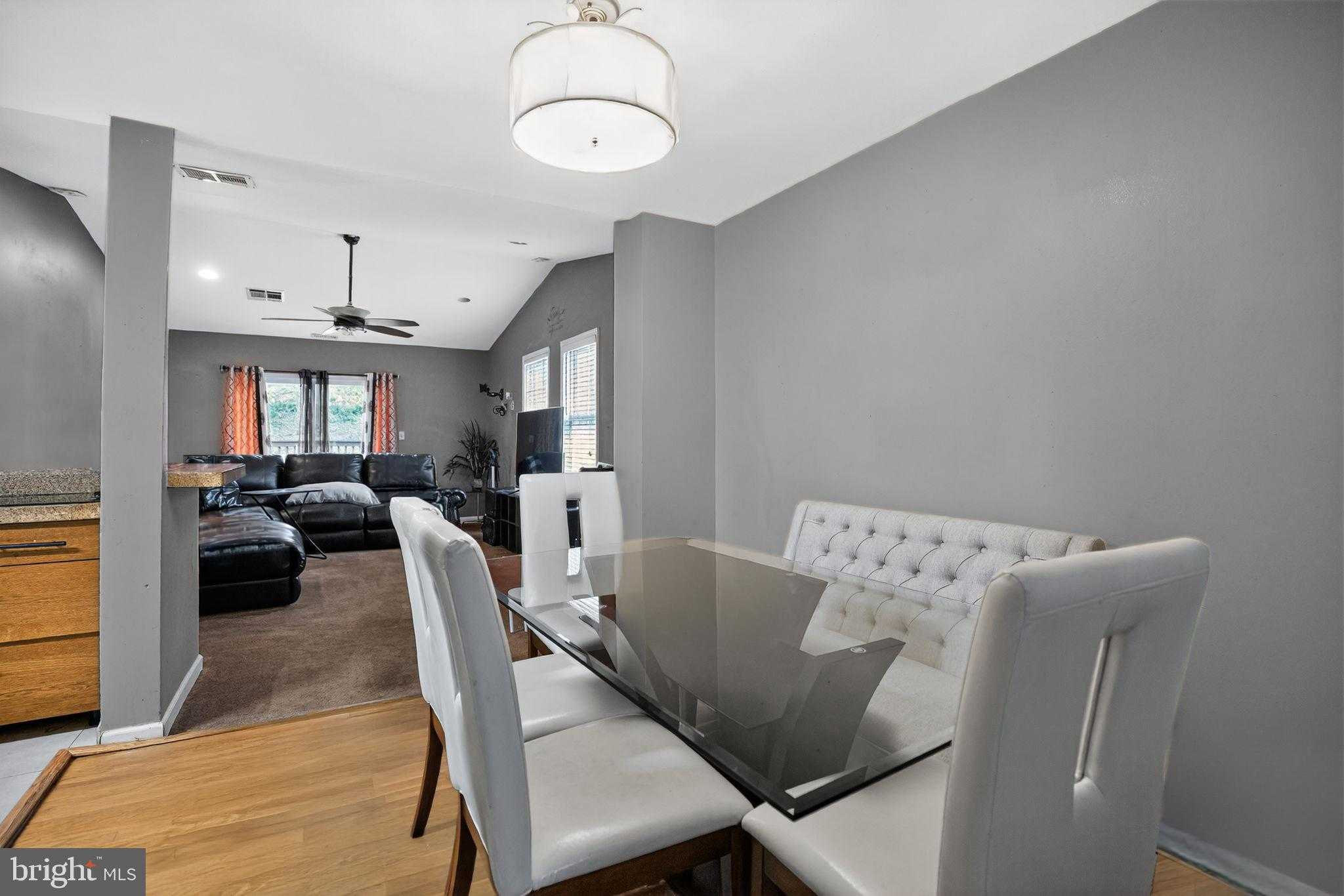 4603 Eaton Dr photo 3