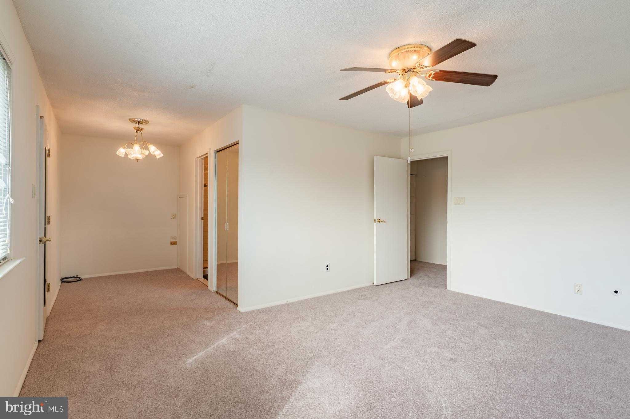 104 Revere Dr photo 27