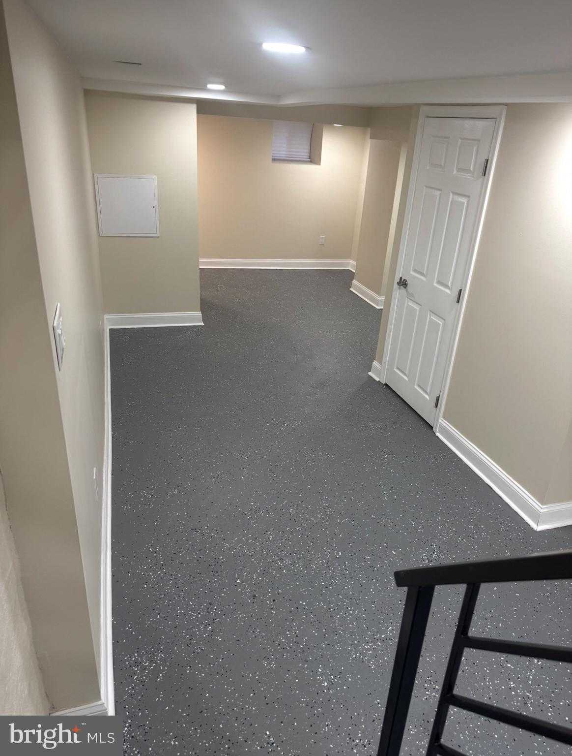 5751 Walton Ave photo 22