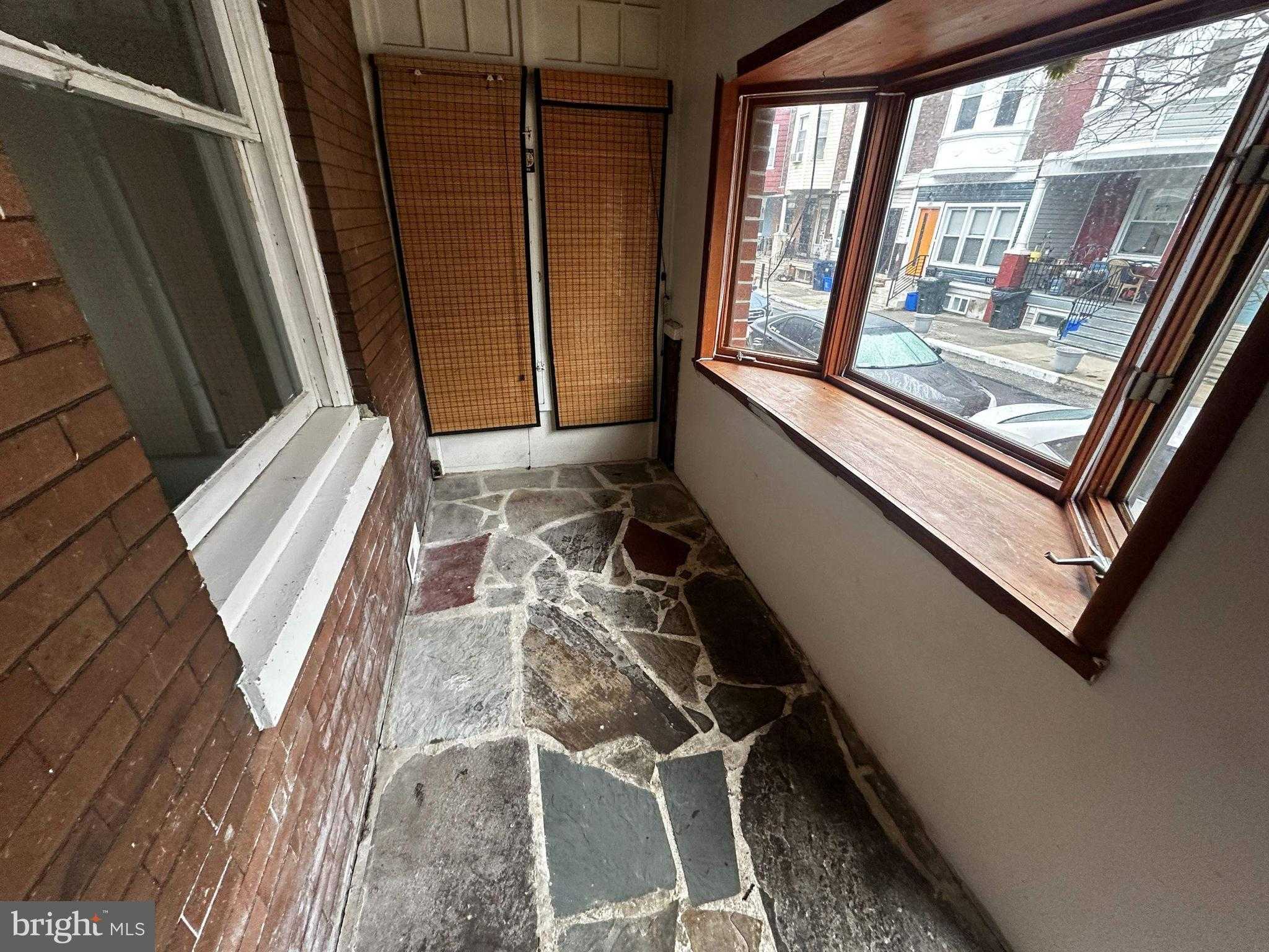 1313 S Paxon St photo 2