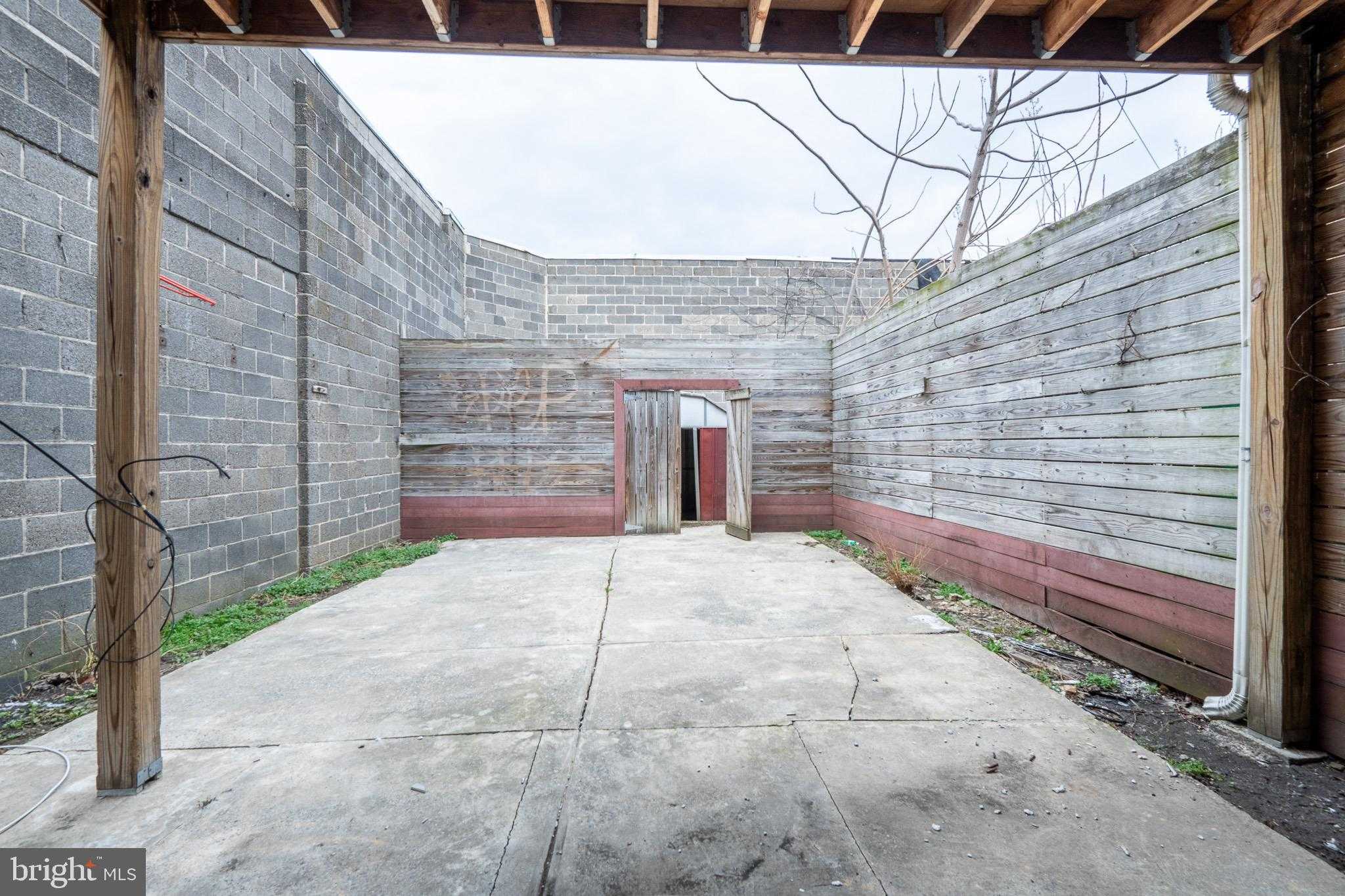 4630 Edmund St photo 16