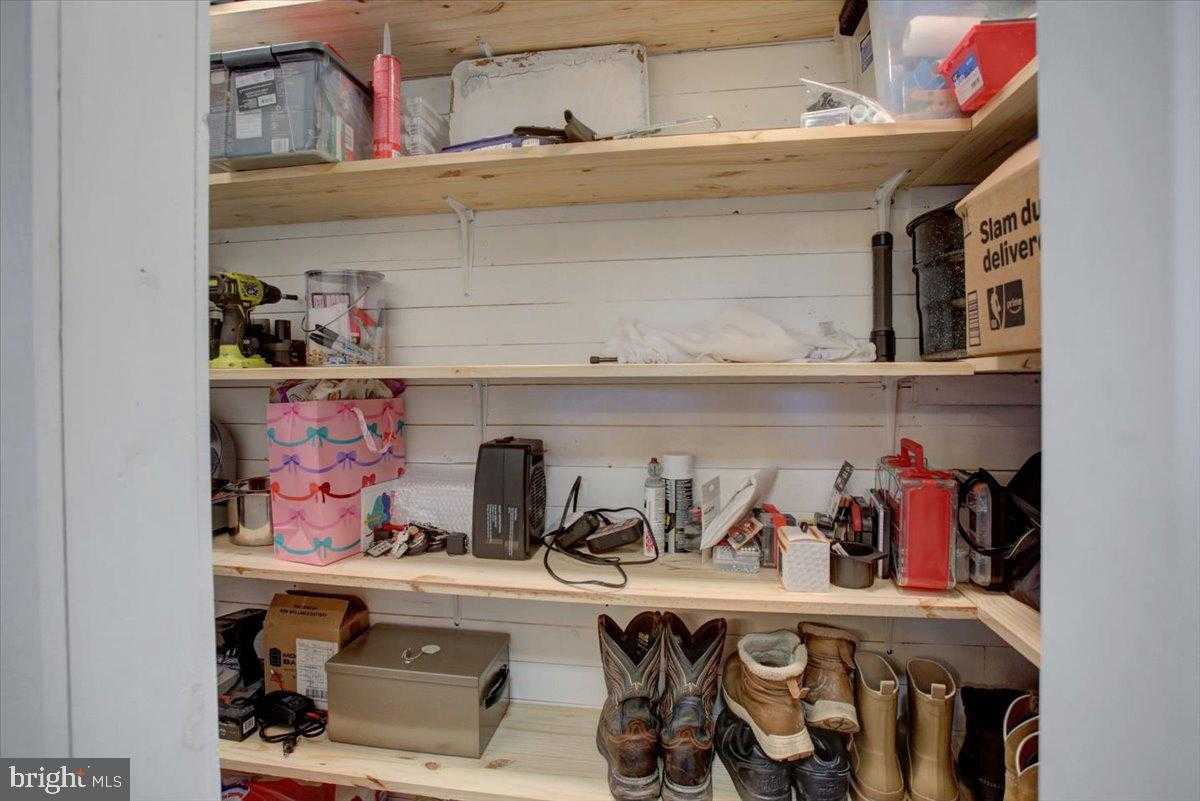 10531 Wayne Hwy photo 31