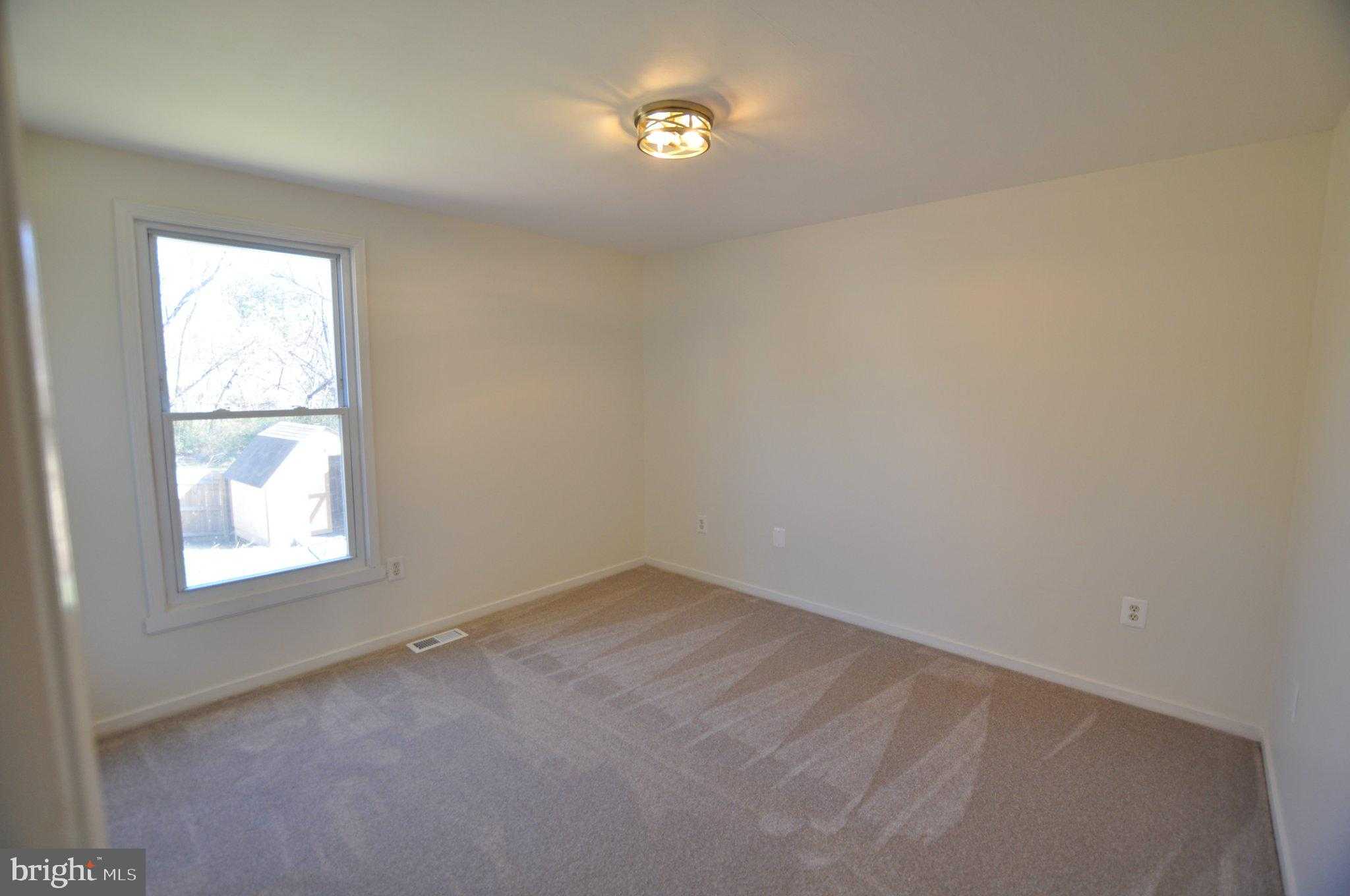 7421 Brenish Dr photo 15