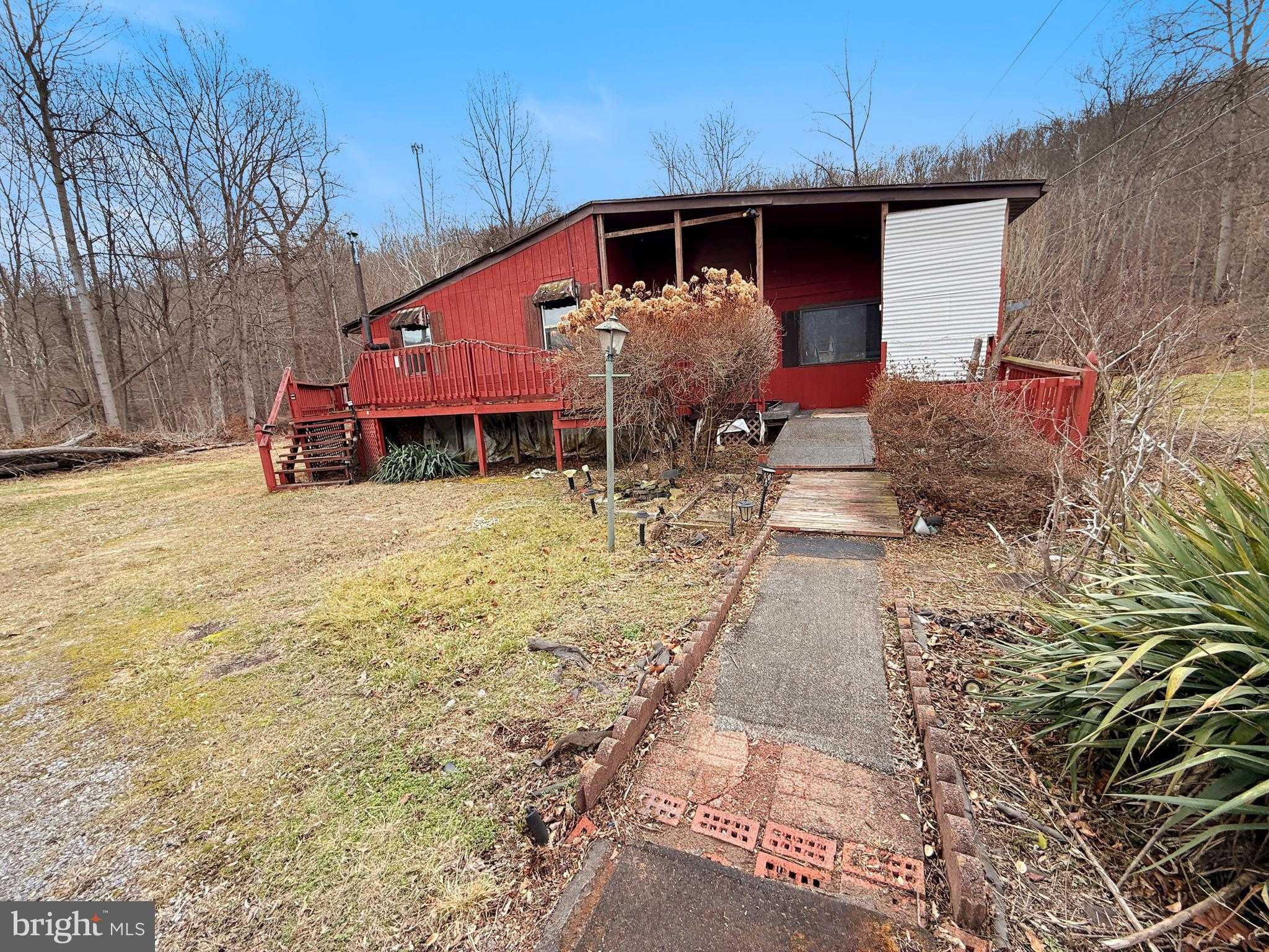 122 Mustaphal Dr, Lavale