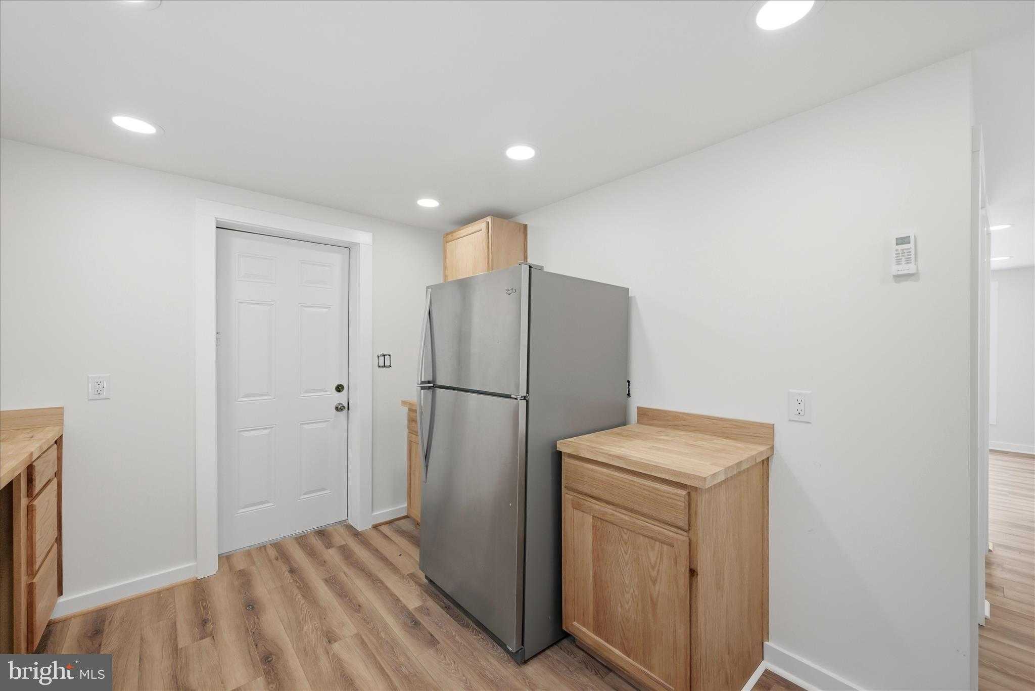 1 Depot Ave photo 16