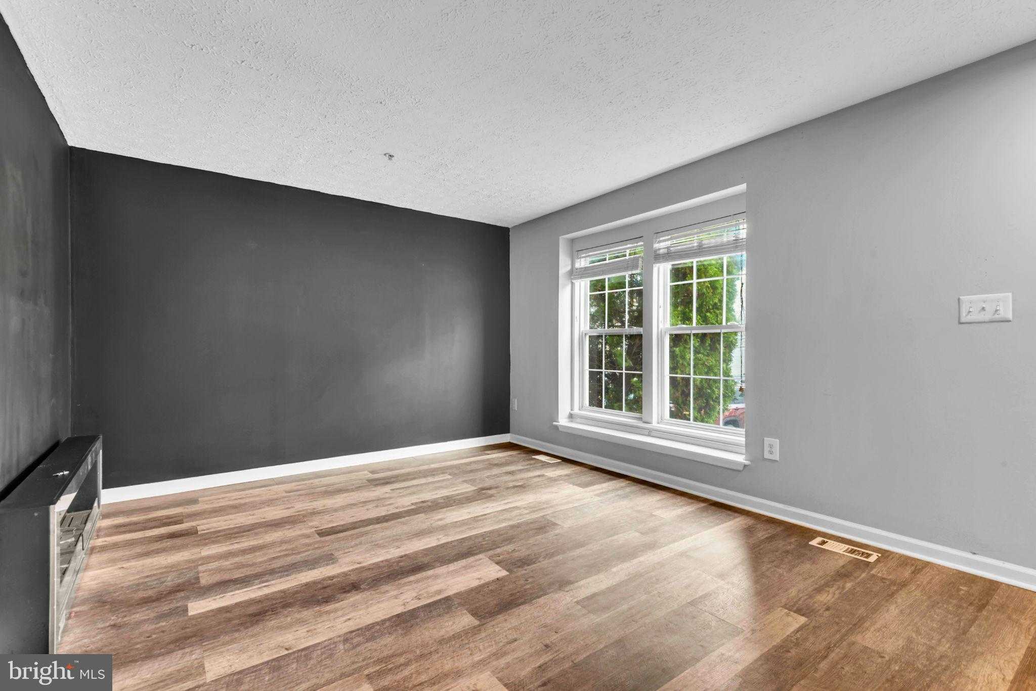 7838 Foxfarm Ln photo 4