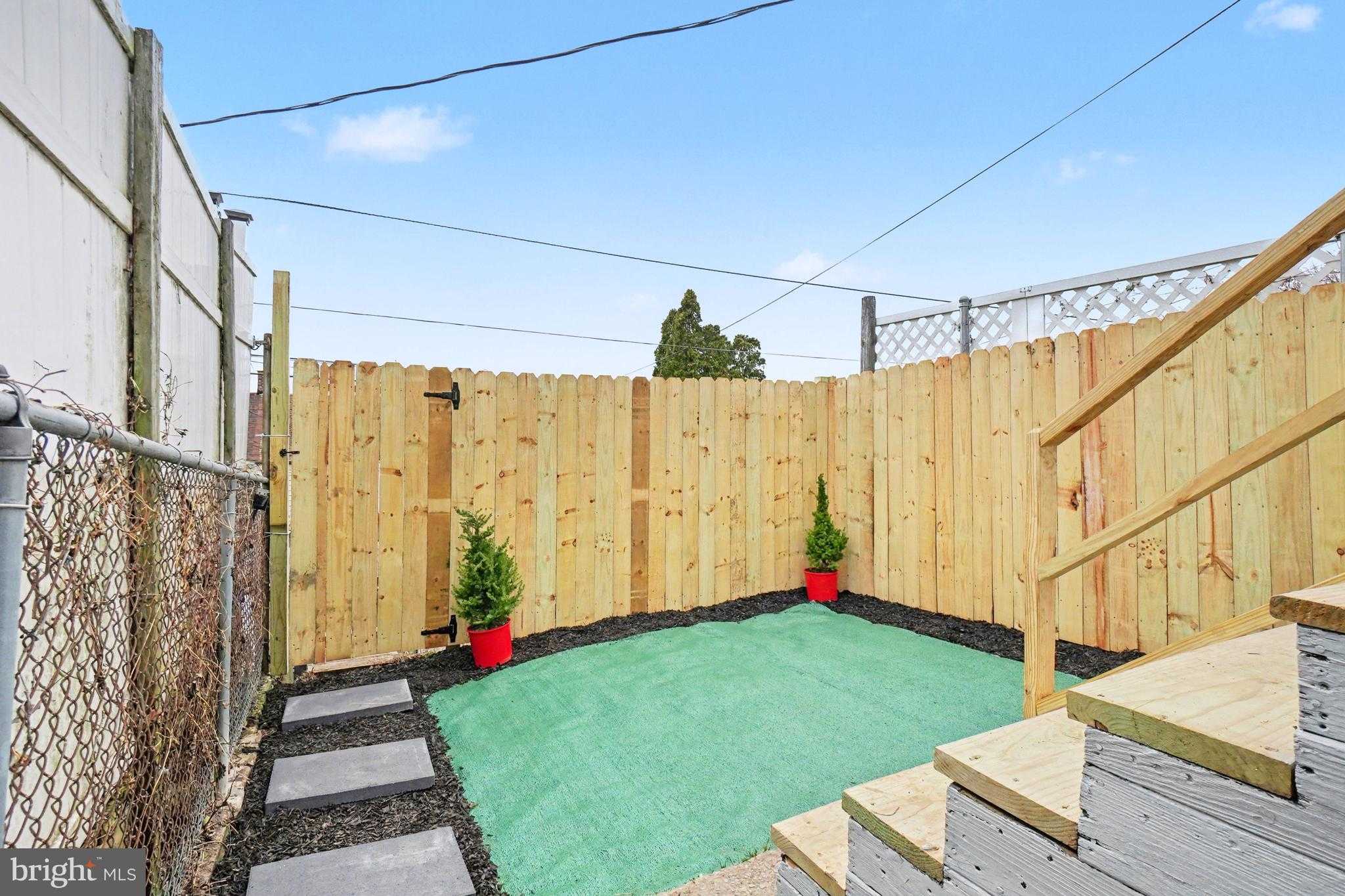 720 N 13th St photo 28