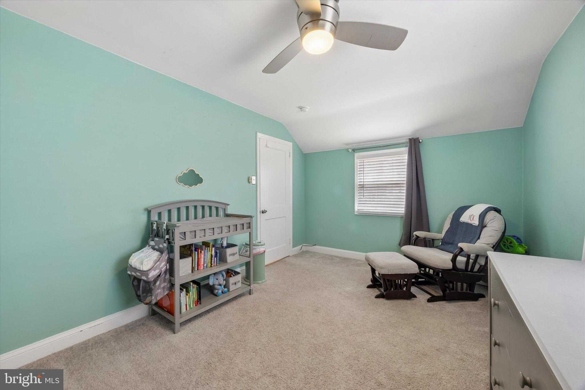 354 E Springfield Rd photo 12