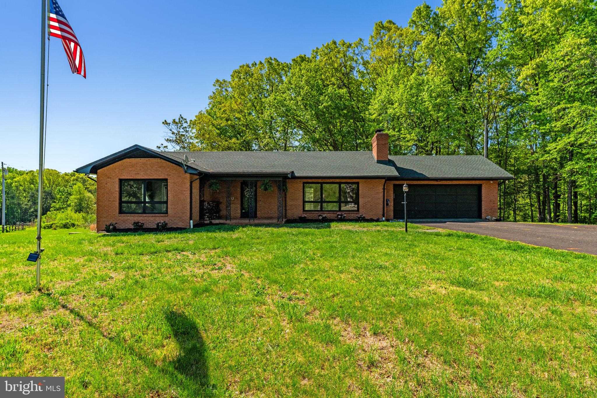 3690 Beautiful Run Rd