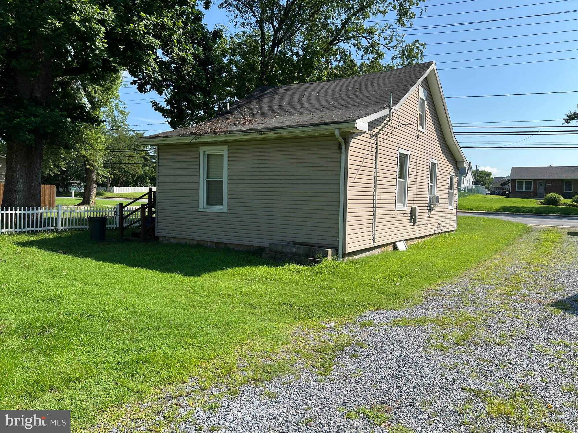 8224 Fort Smallwood Rd photo 29