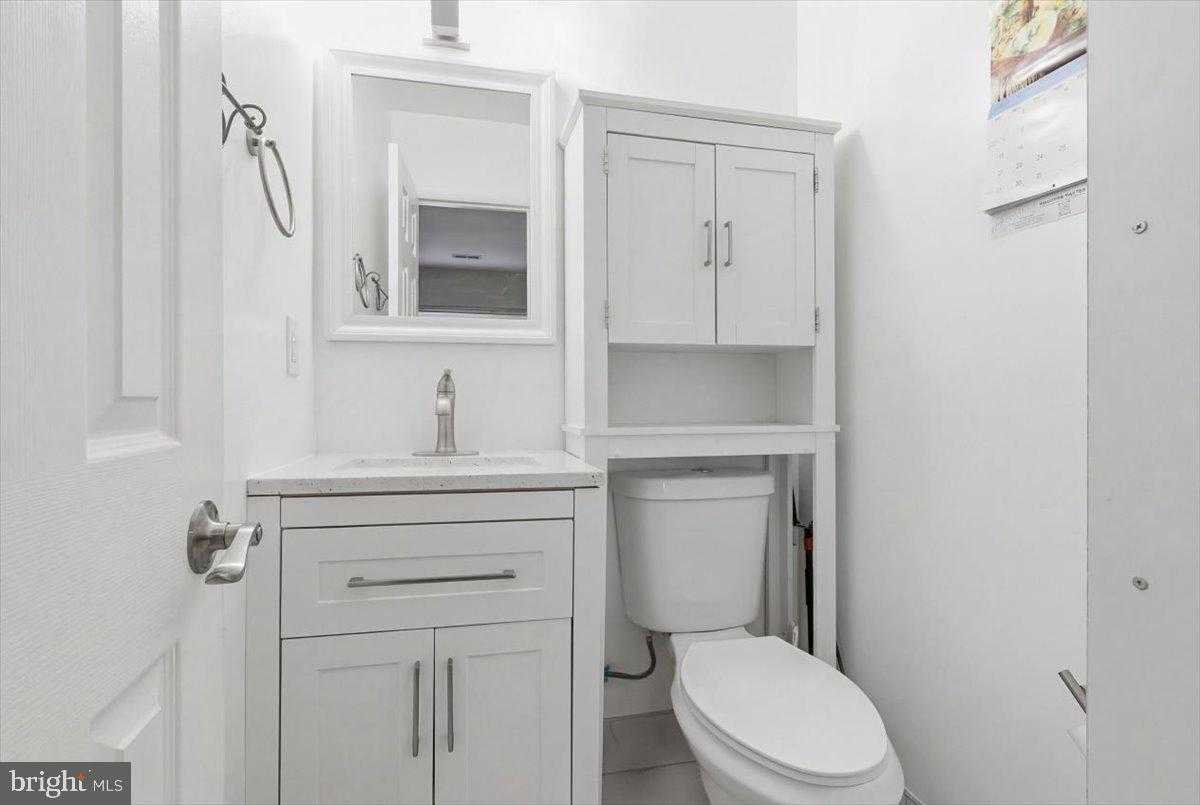 8363 Canning Ter photo 24