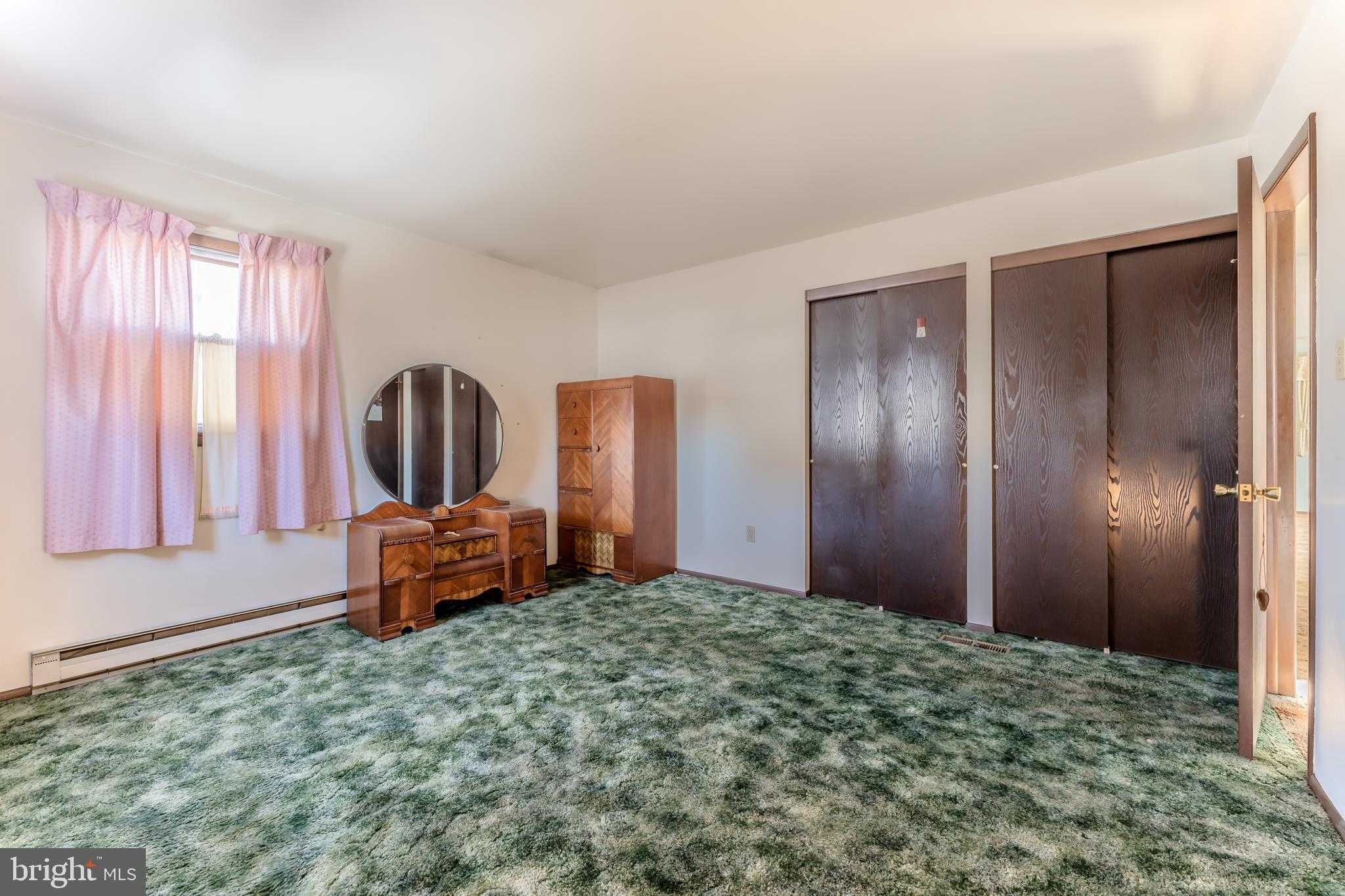 321 S Chestnut St photo 16