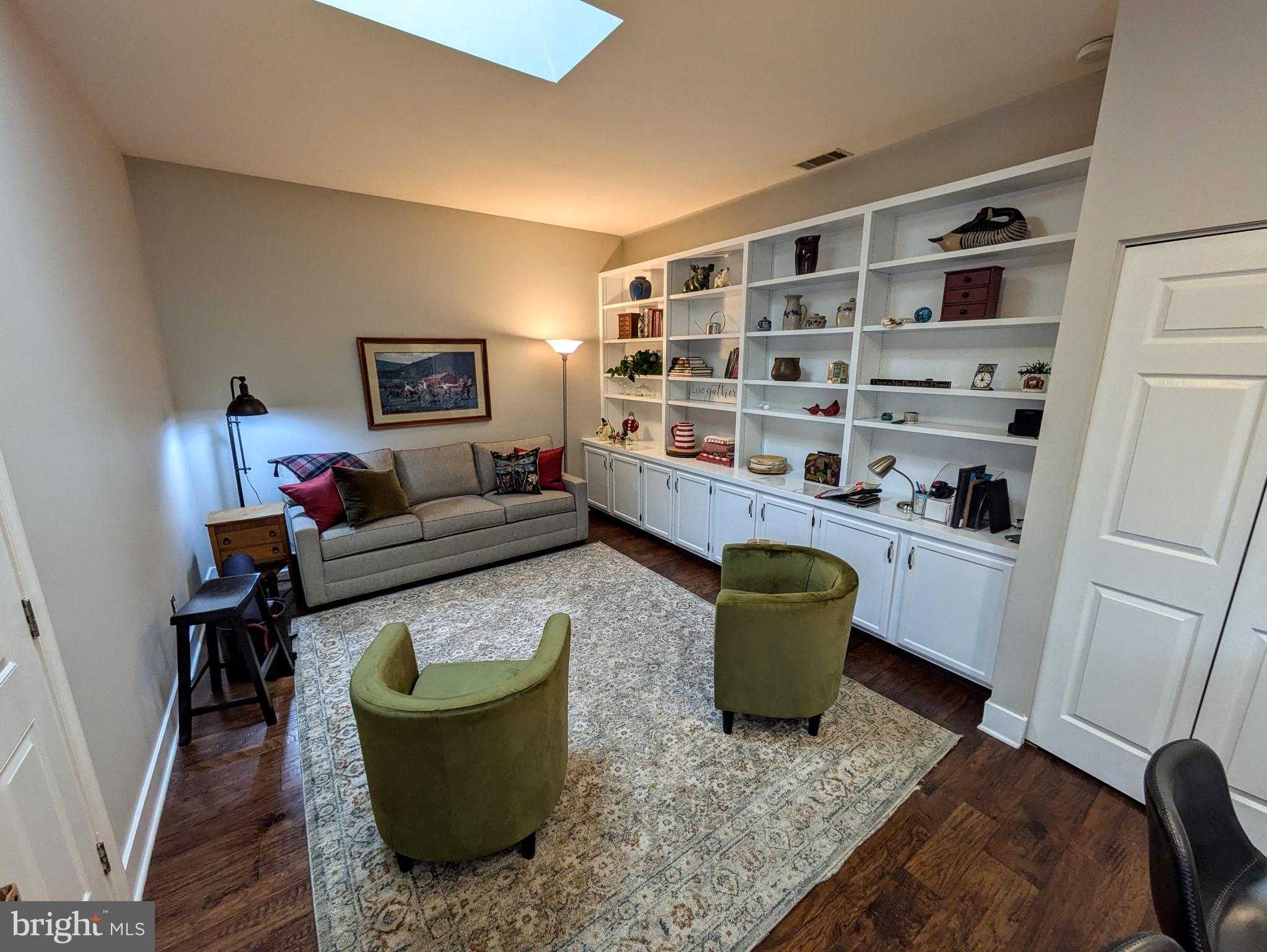 5694 Burning Tree Ln photo 11