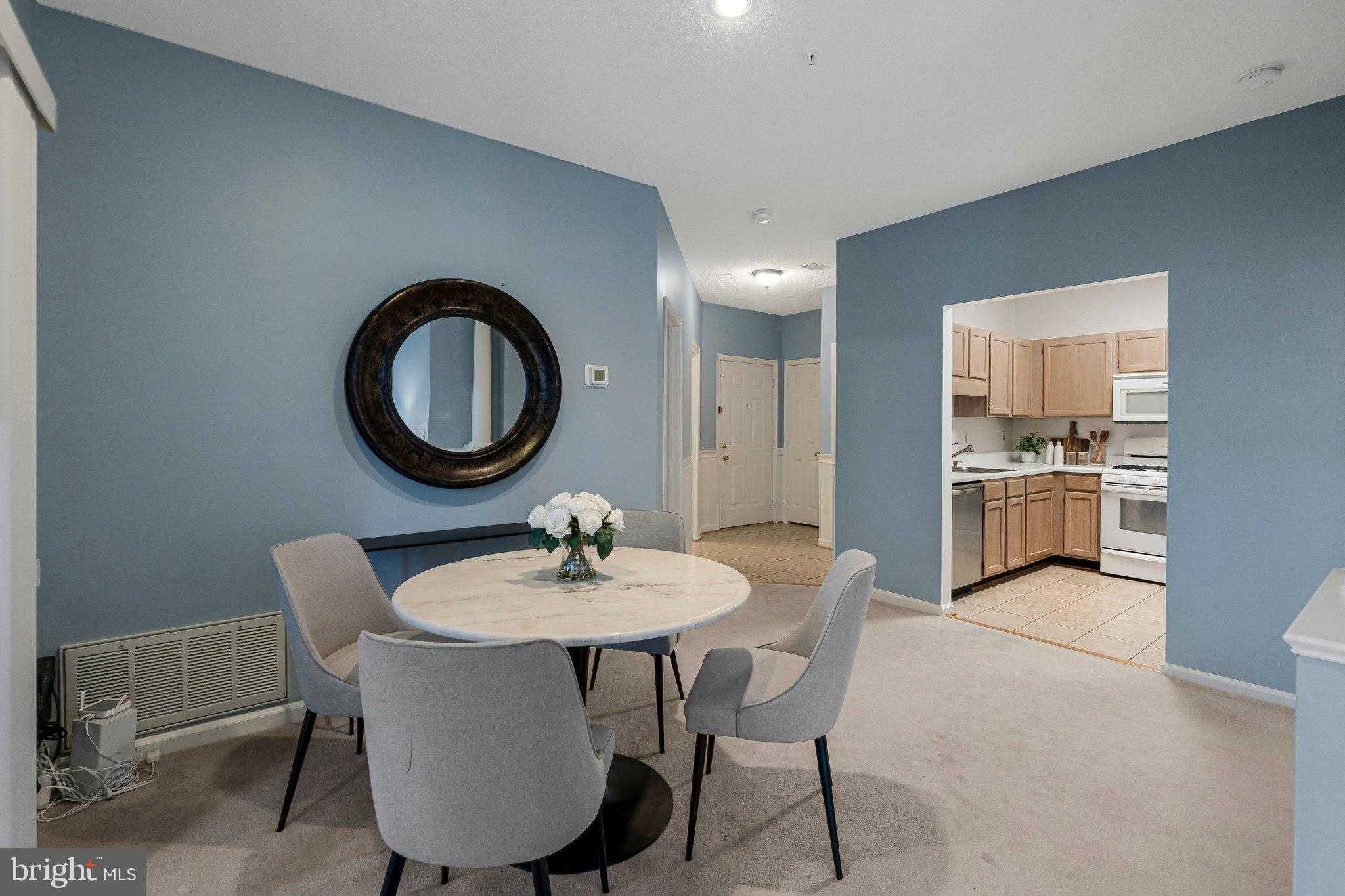 1720 Lake Shore Crest Dr Apt 26 photo 8