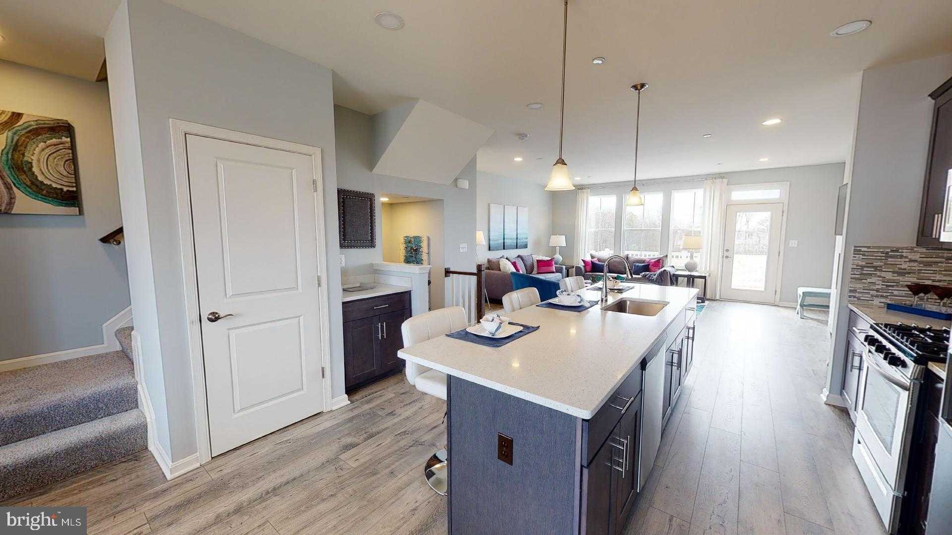 316 Purple Pl photo 9